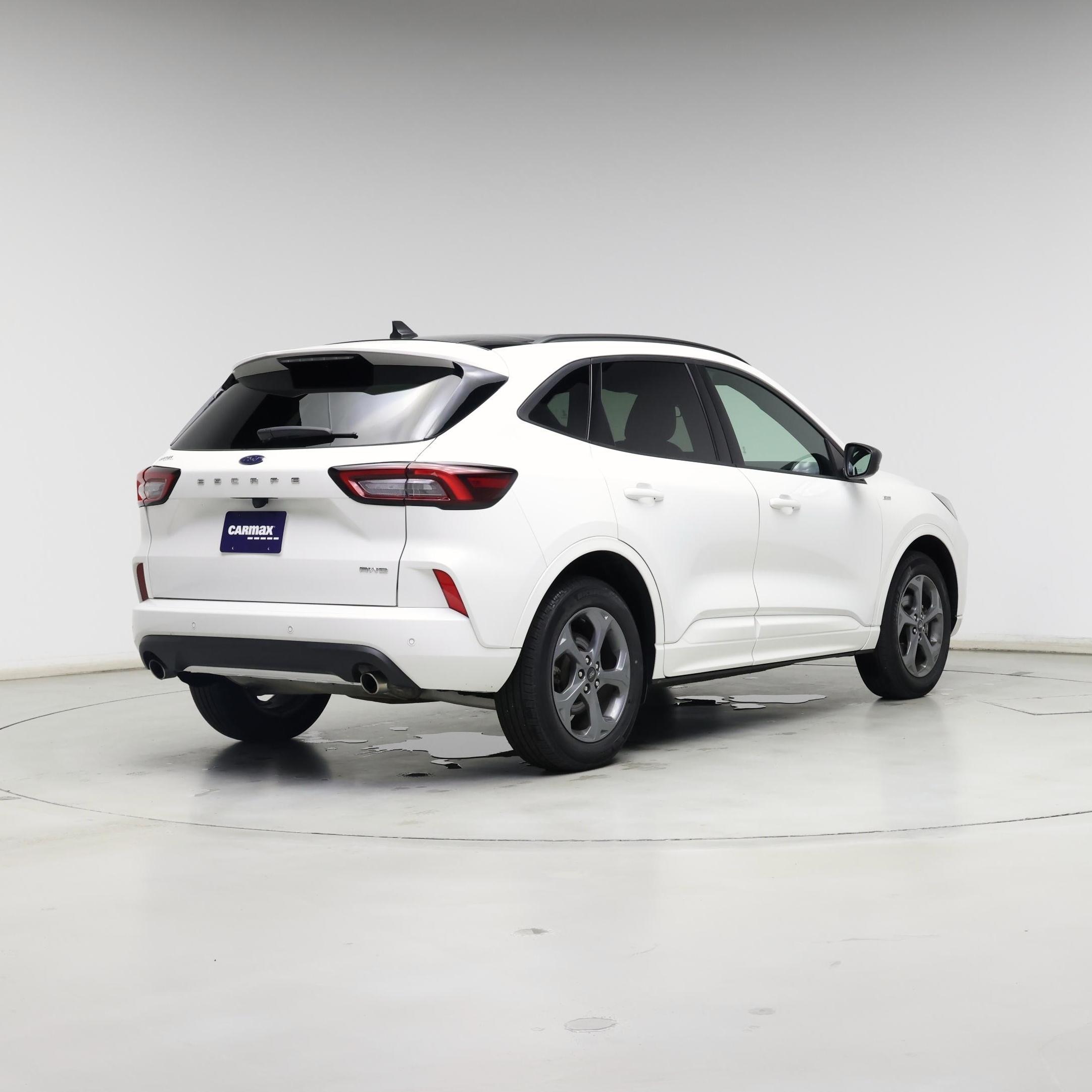 Thumbnail: 2023 Ford Escape - 8