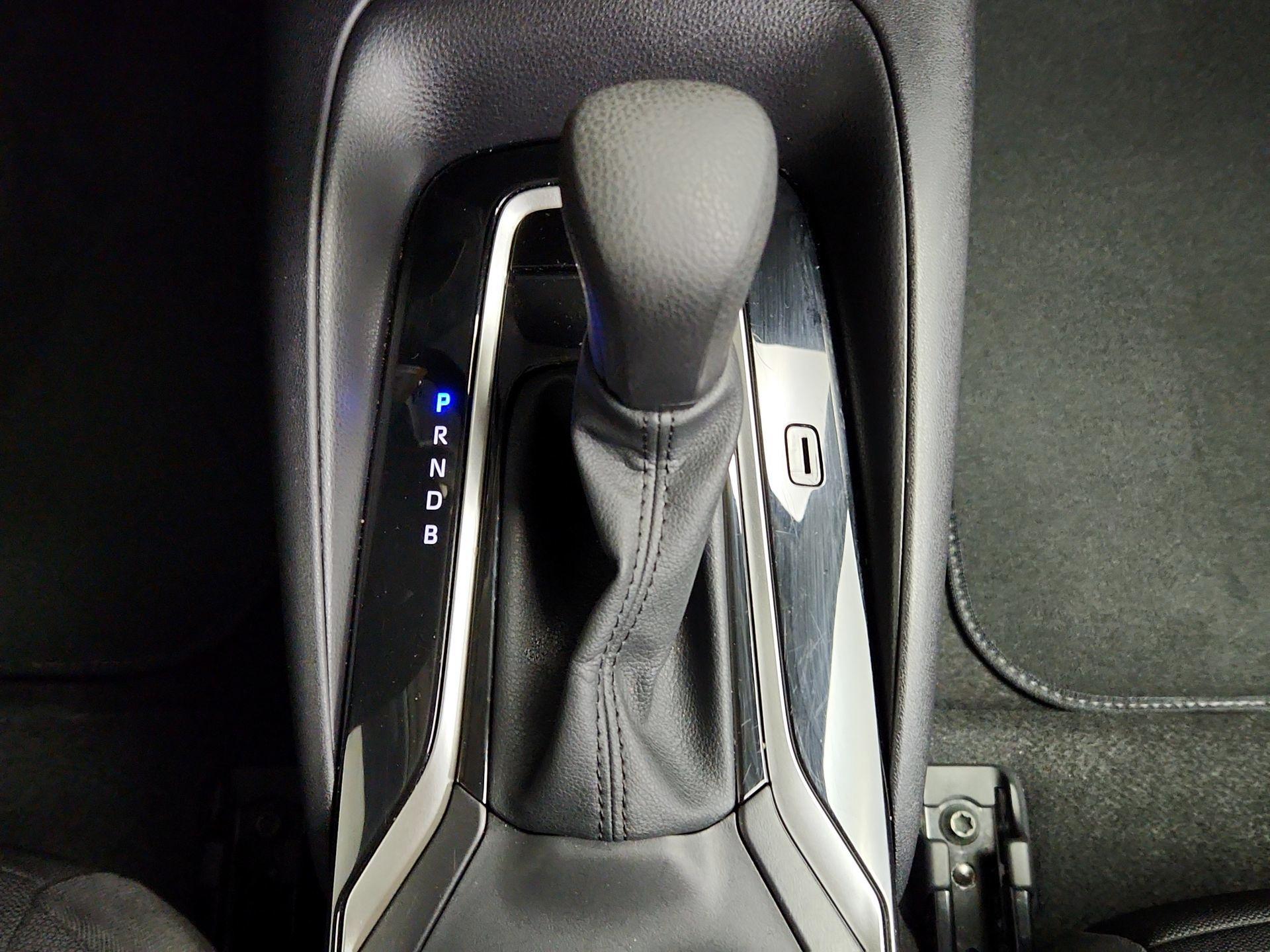 Thumbnail: 2025 Toyota Corolla - 17