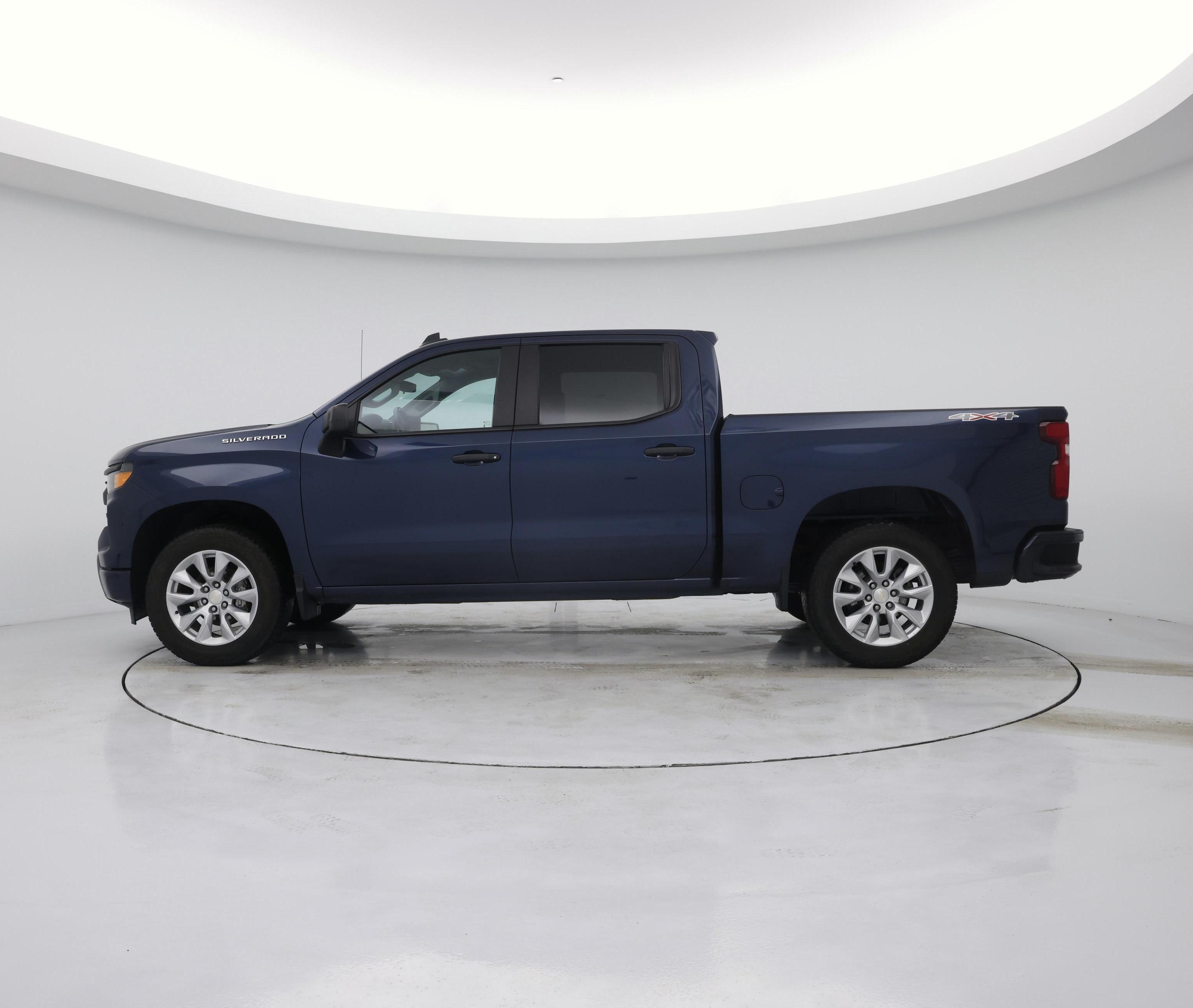 Thumbnail: 2022 Chevrolet Silverado 1500 - 3