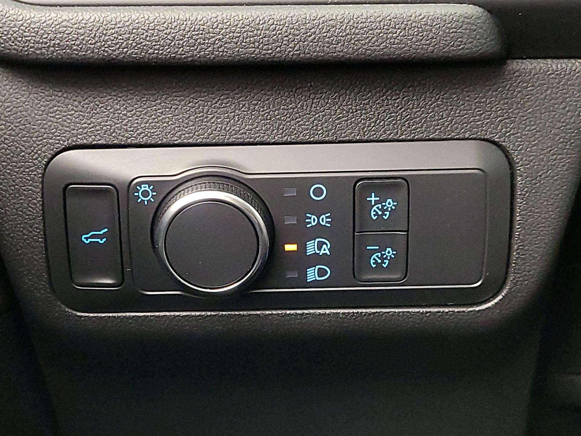 Thumbnail: 2022 Ford Escape - 13