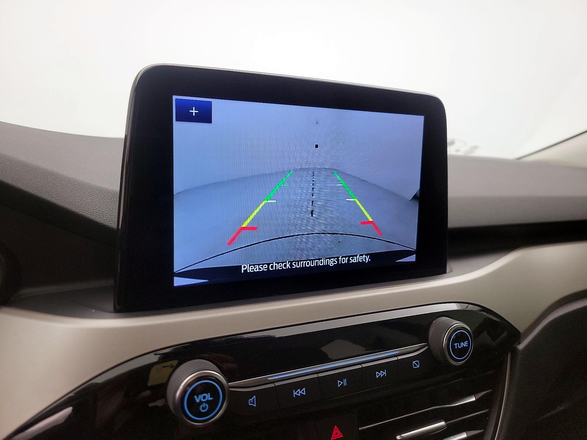 Thumbnail: 2022 Ford Escape - 14