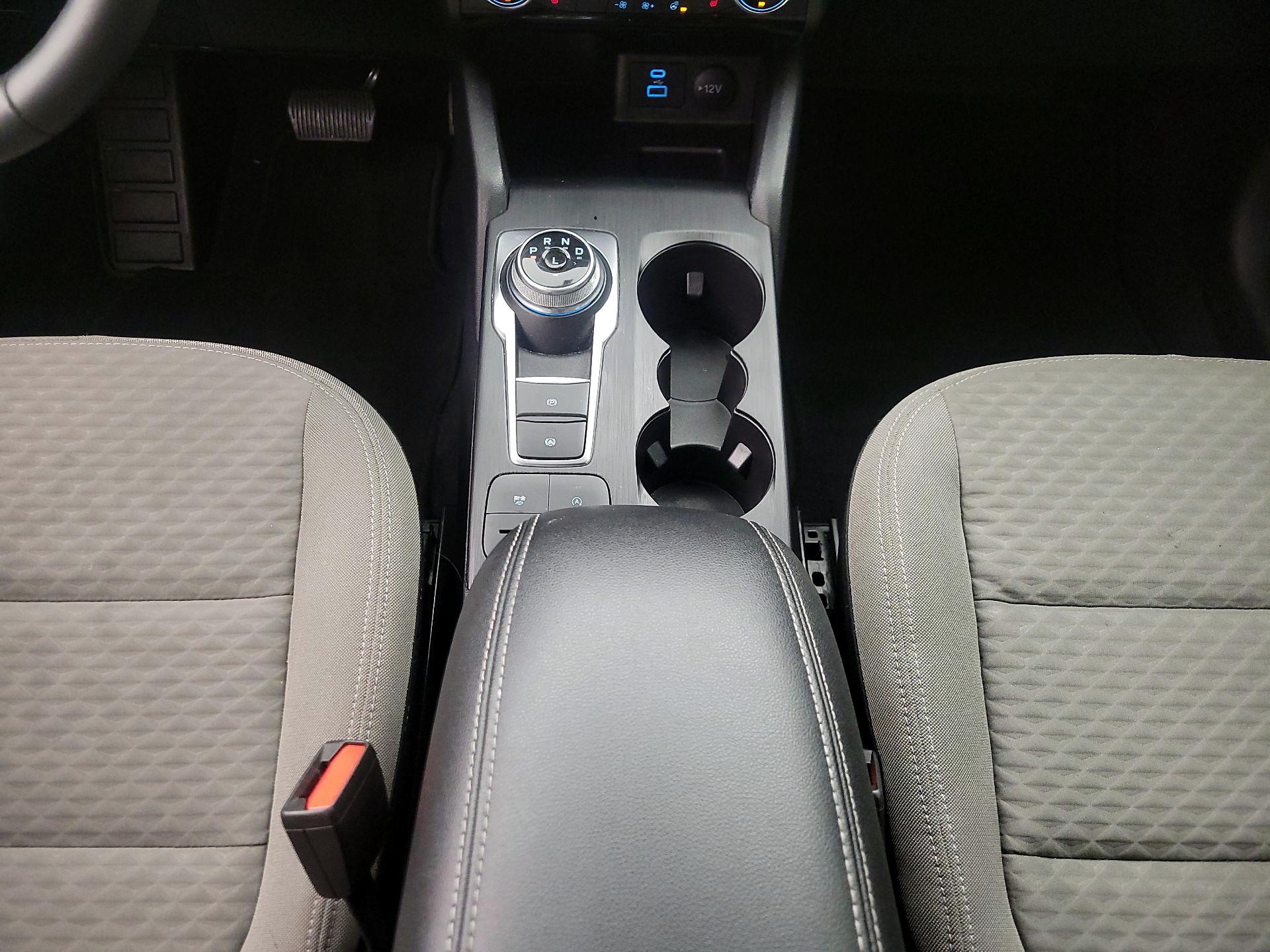 Thumbnail: 2022 Ford Escape - 17