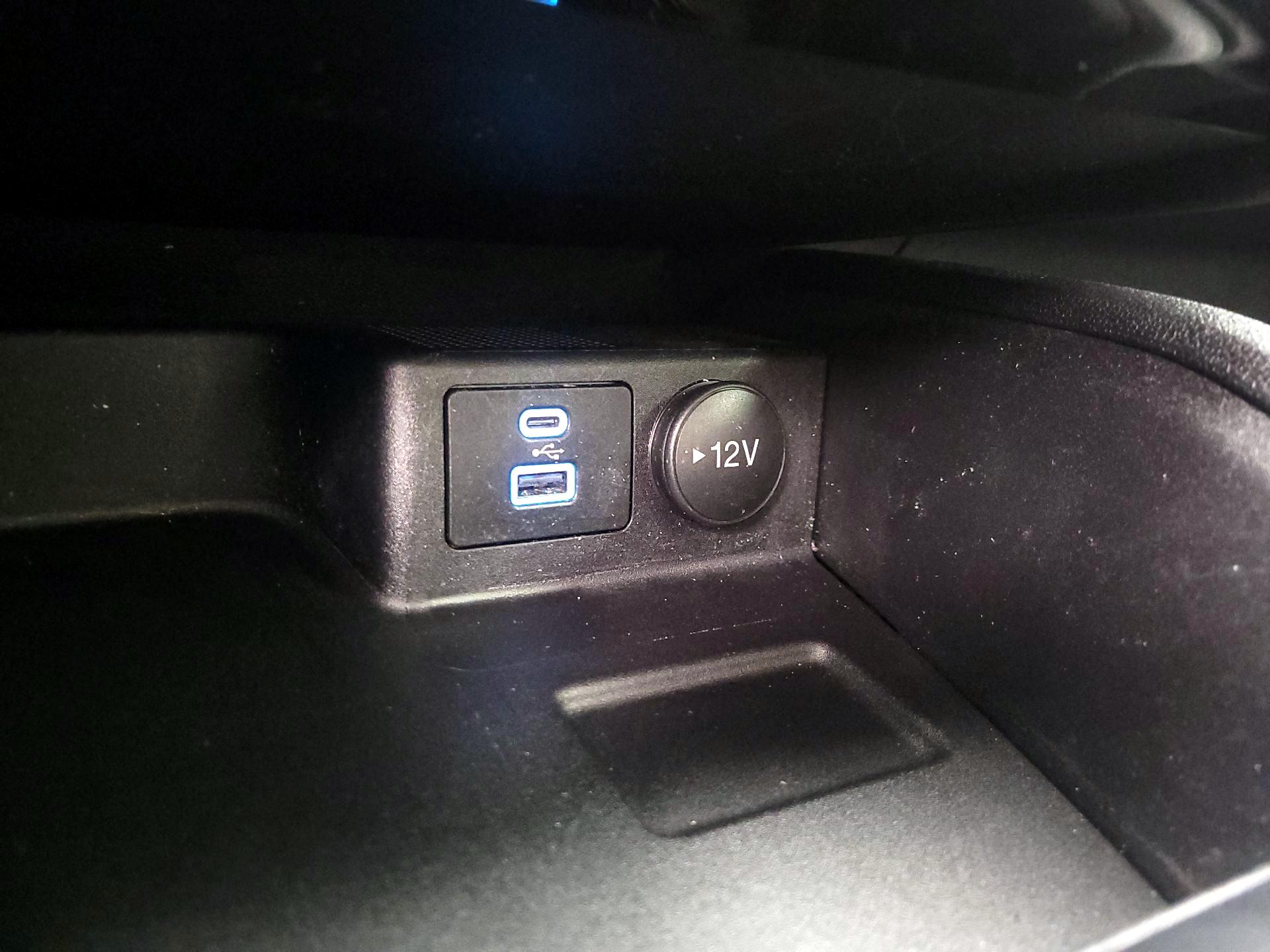 Thumbnail: 2022 Ford Escape - 18