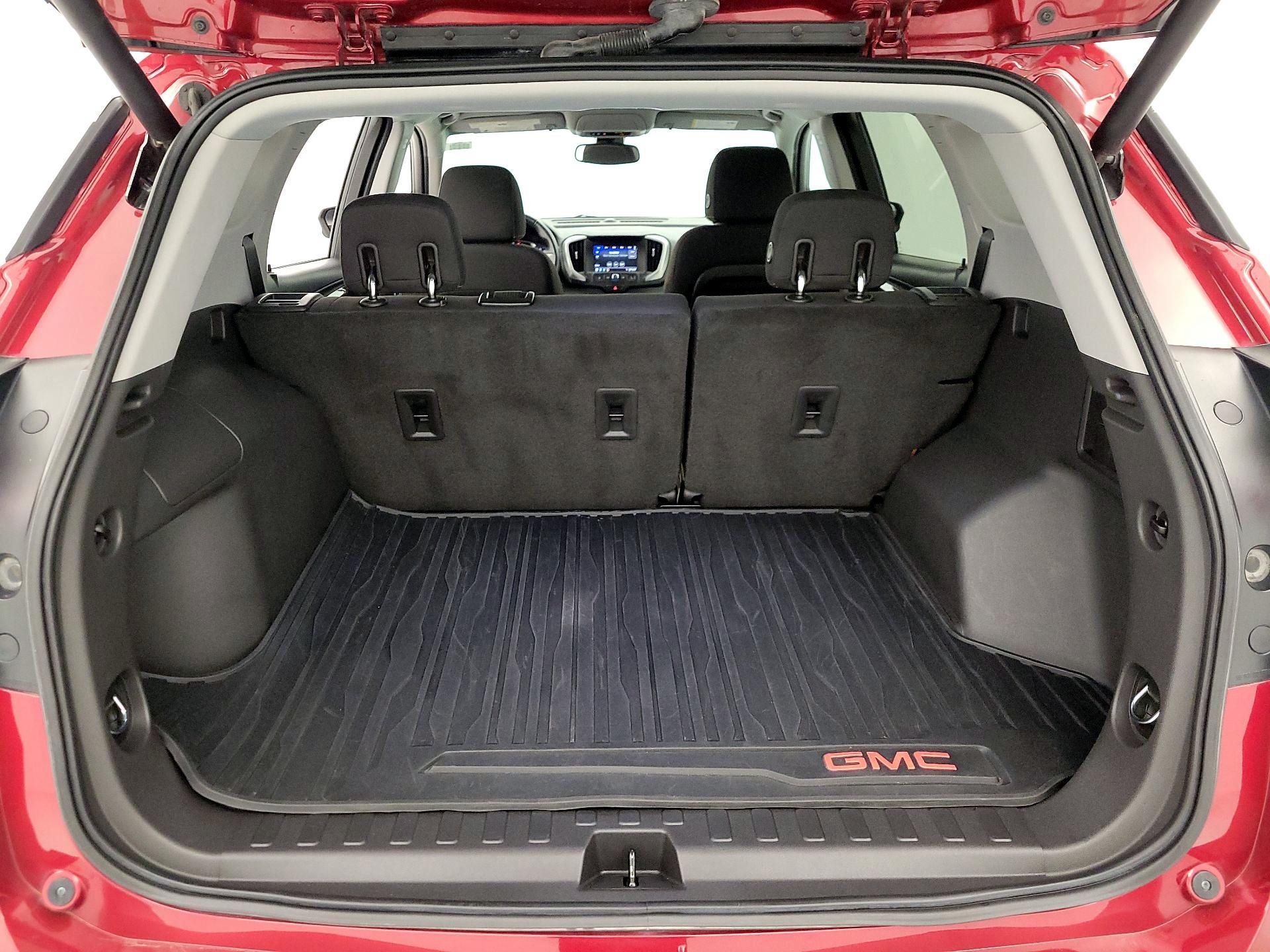 Thumbnail: 2020 GMC Terrain - 20