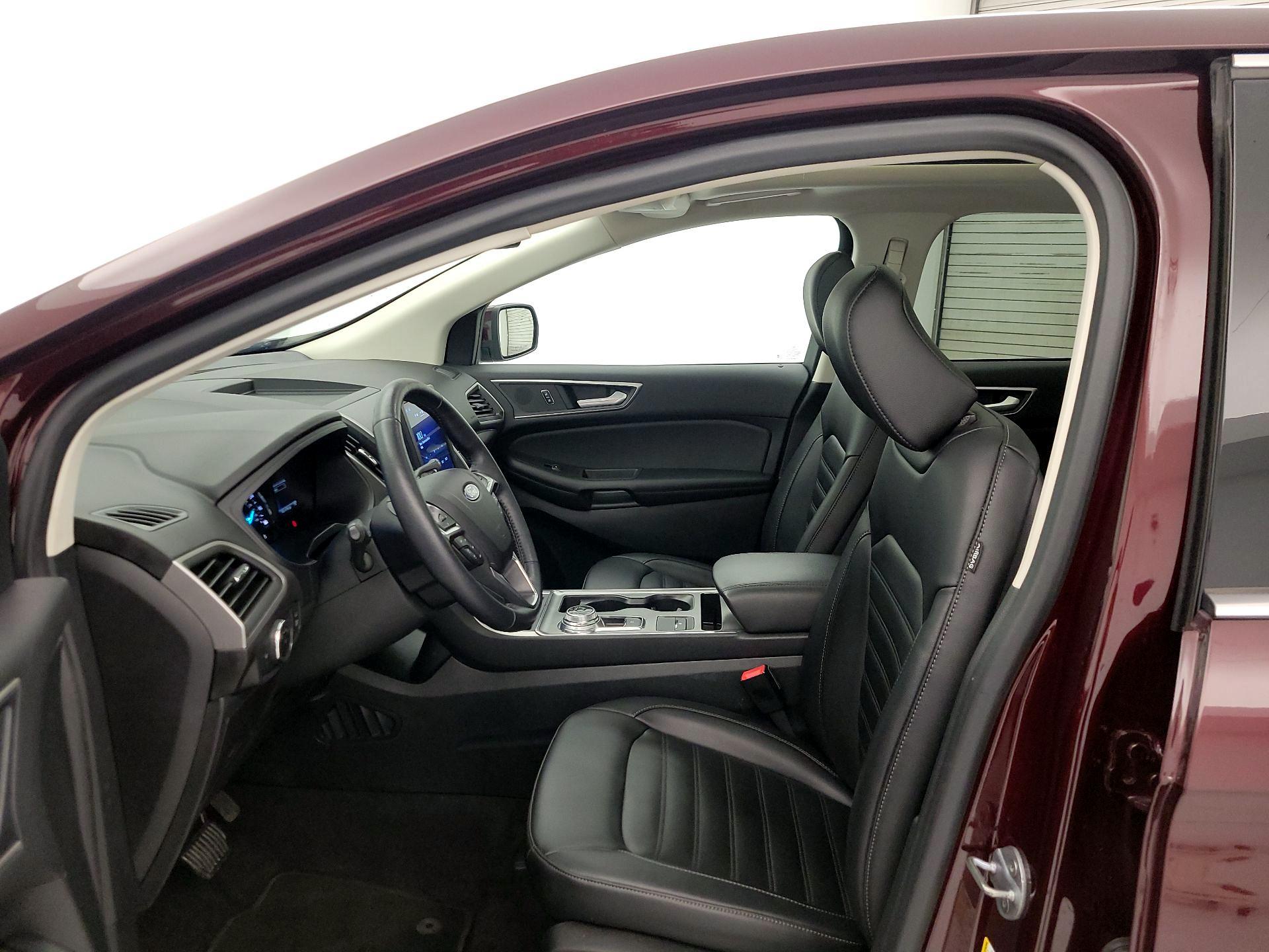 Thumbnail: 2022 Ford Edge - 11