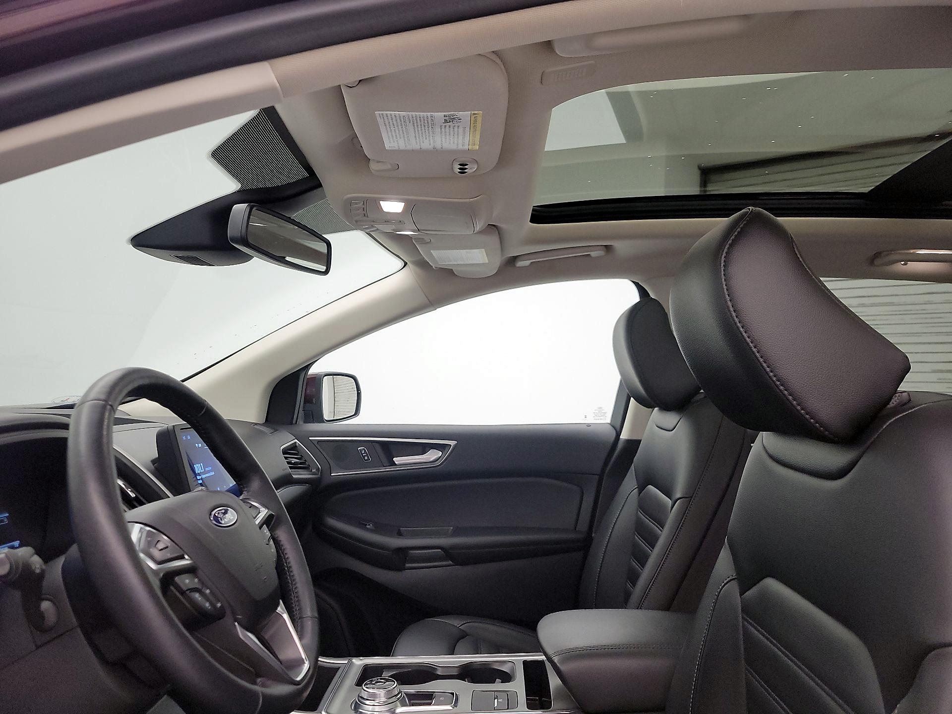 Thumbnail: 2022 Ford Edge - 19