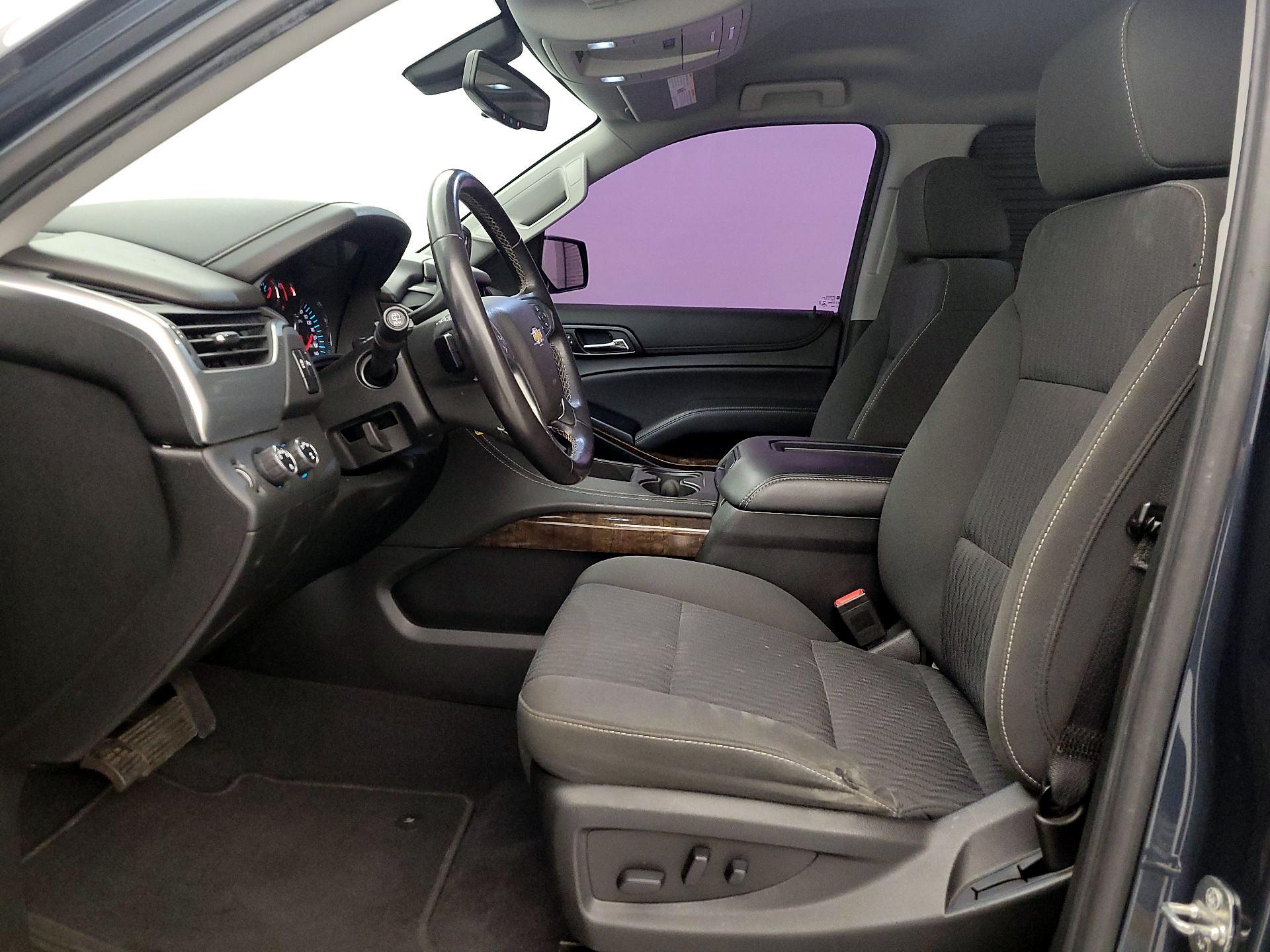Thumbnail: 2020 Chevrolet Tahoe - 11