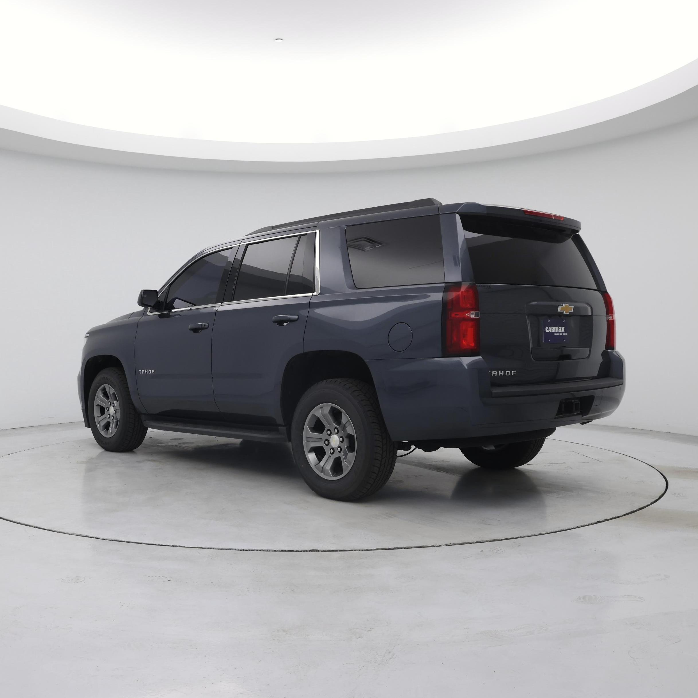 Thumbnail: 2020 Chevrolet Tahoe - 2