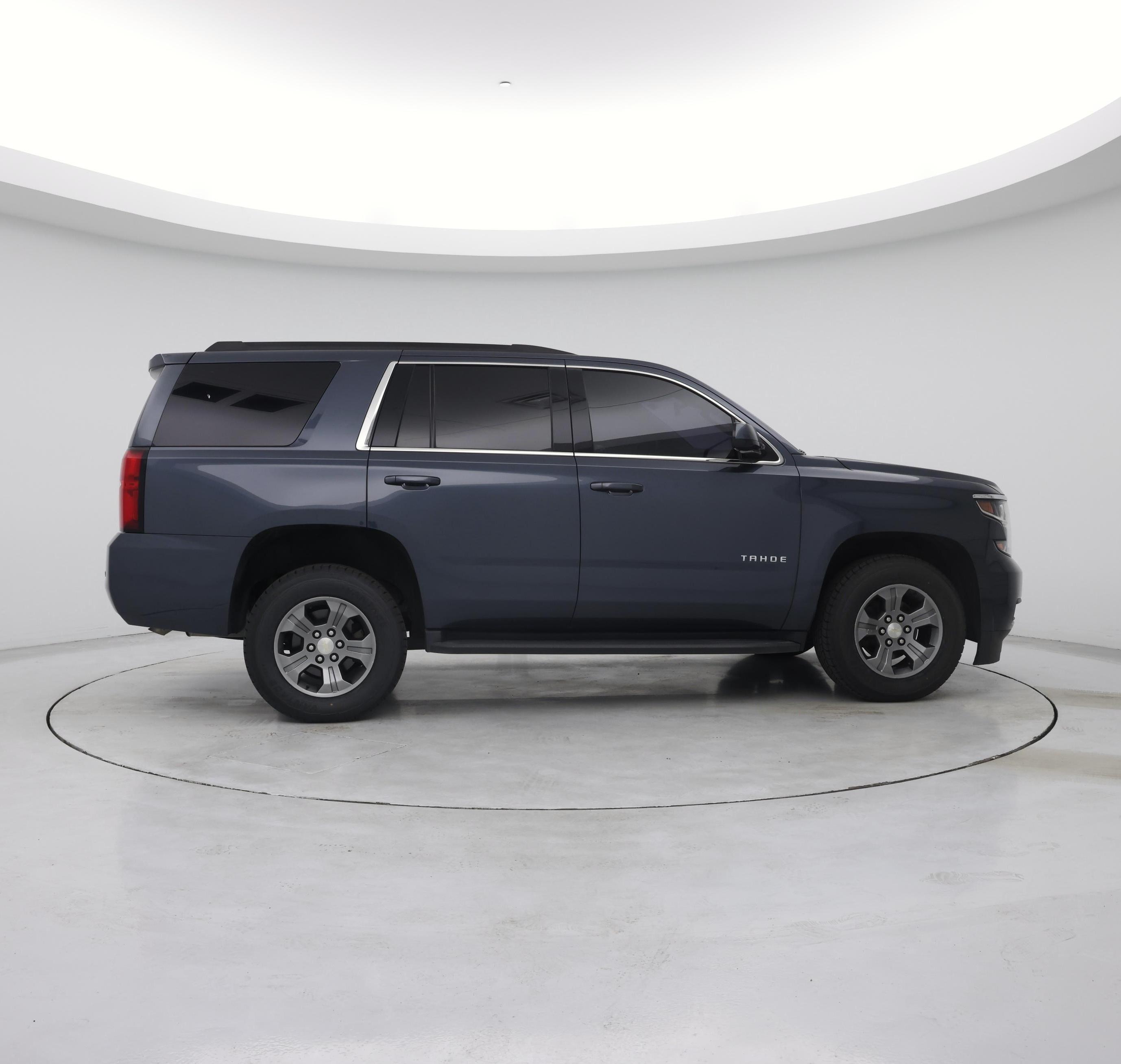 Thumbnail: 2020 Chevrolet Tahoe - 7