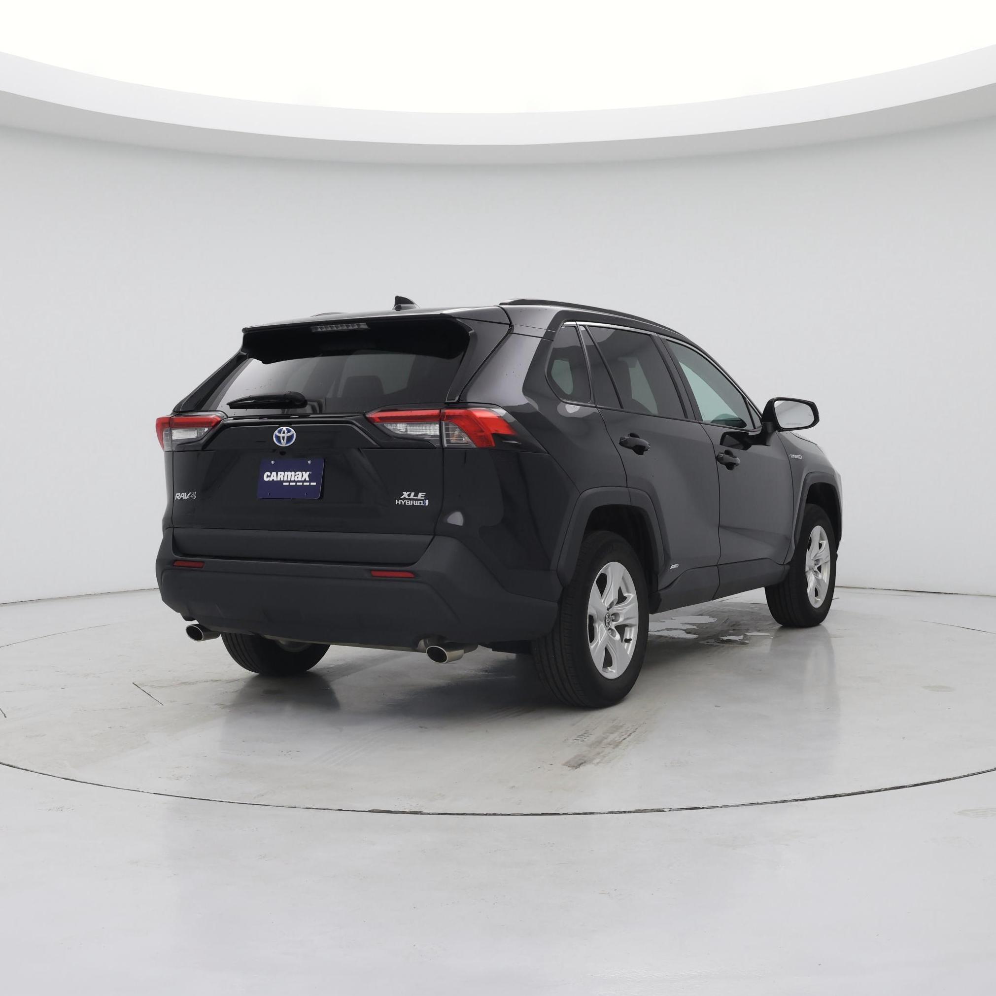 Thumbnail: 2021 Toyota RAV4 - 8