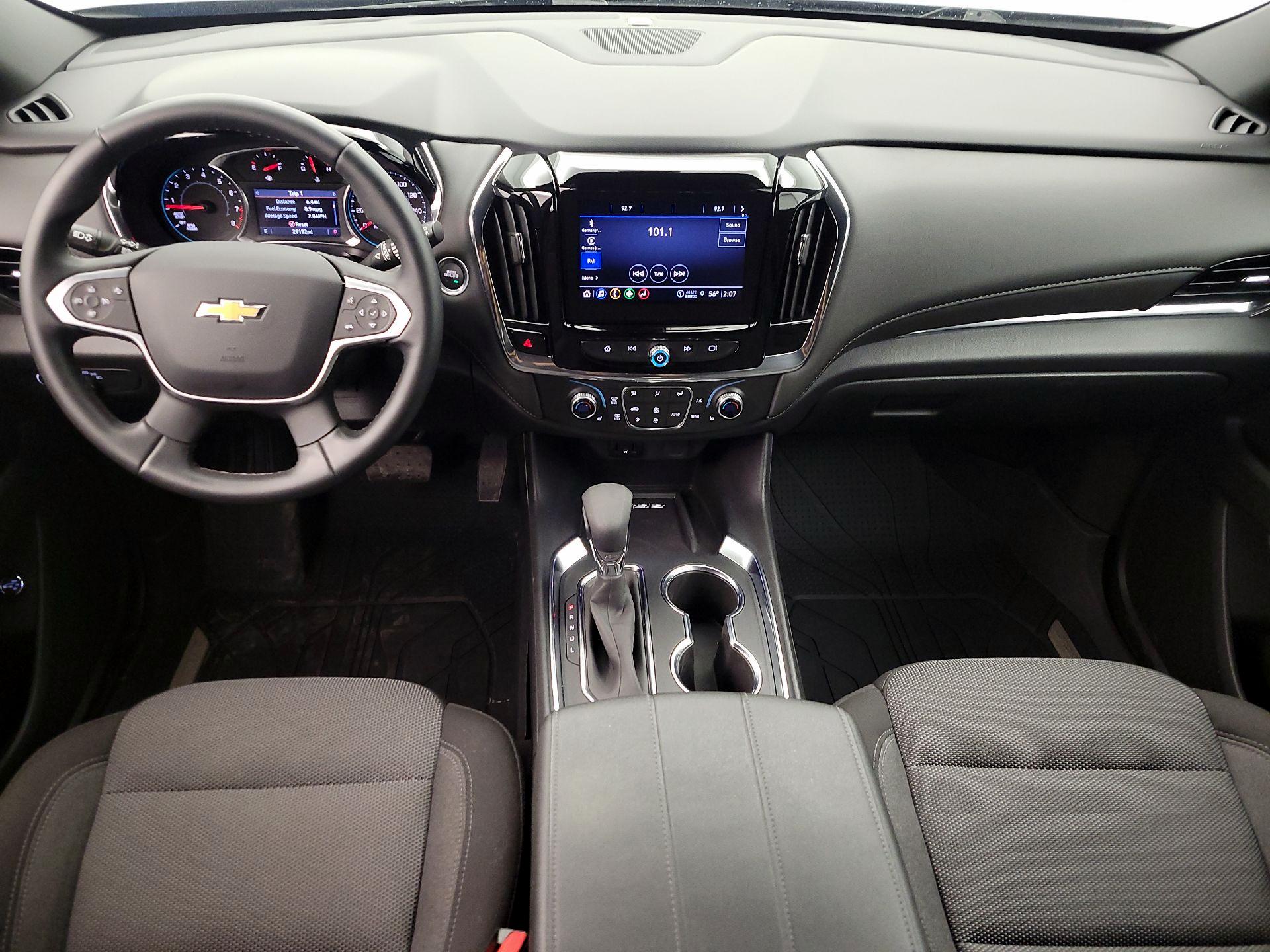 Thumbnail: 2023 Chevrolet Traverse - 9