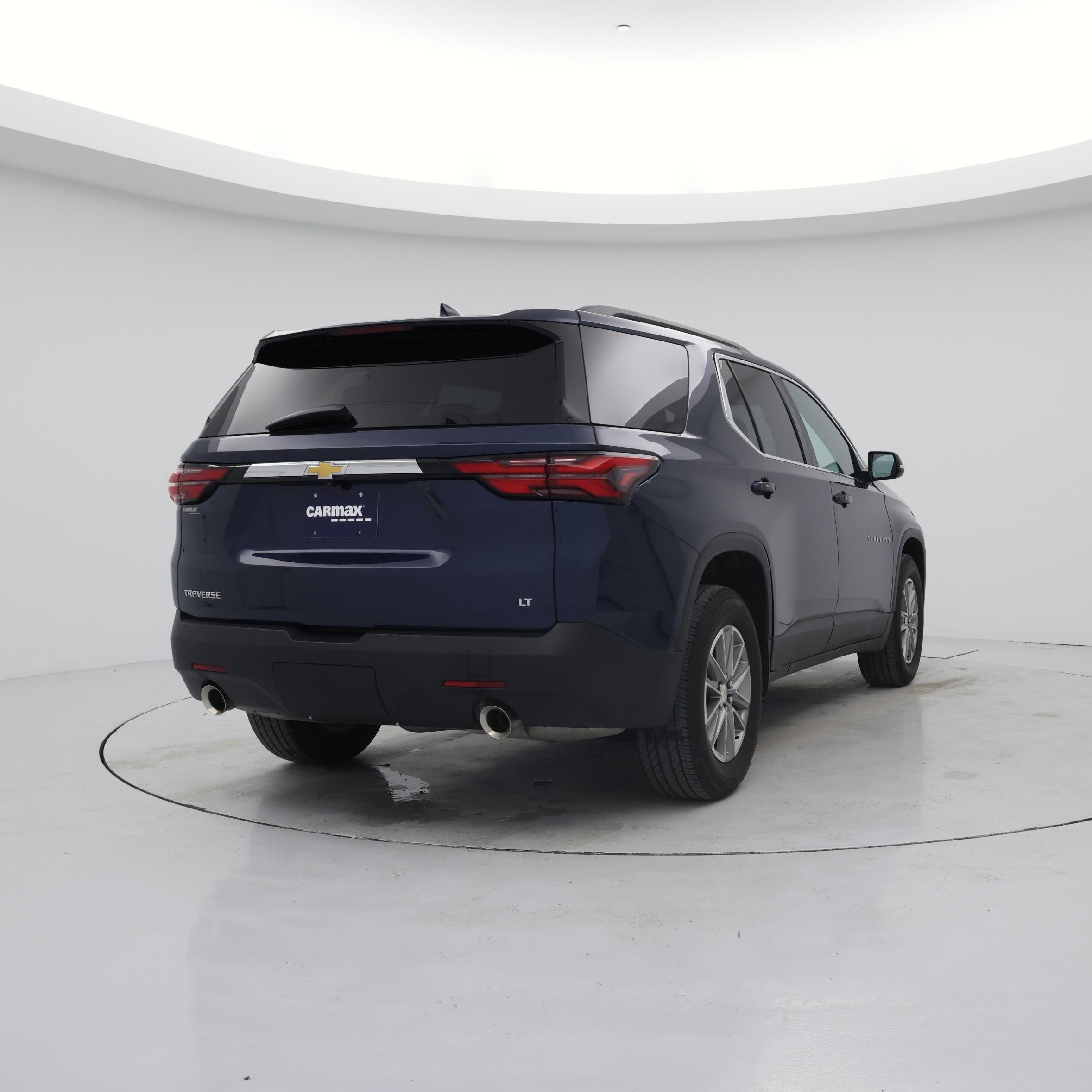 Thumbnail: 2023 Chevrolet Traverse - 8