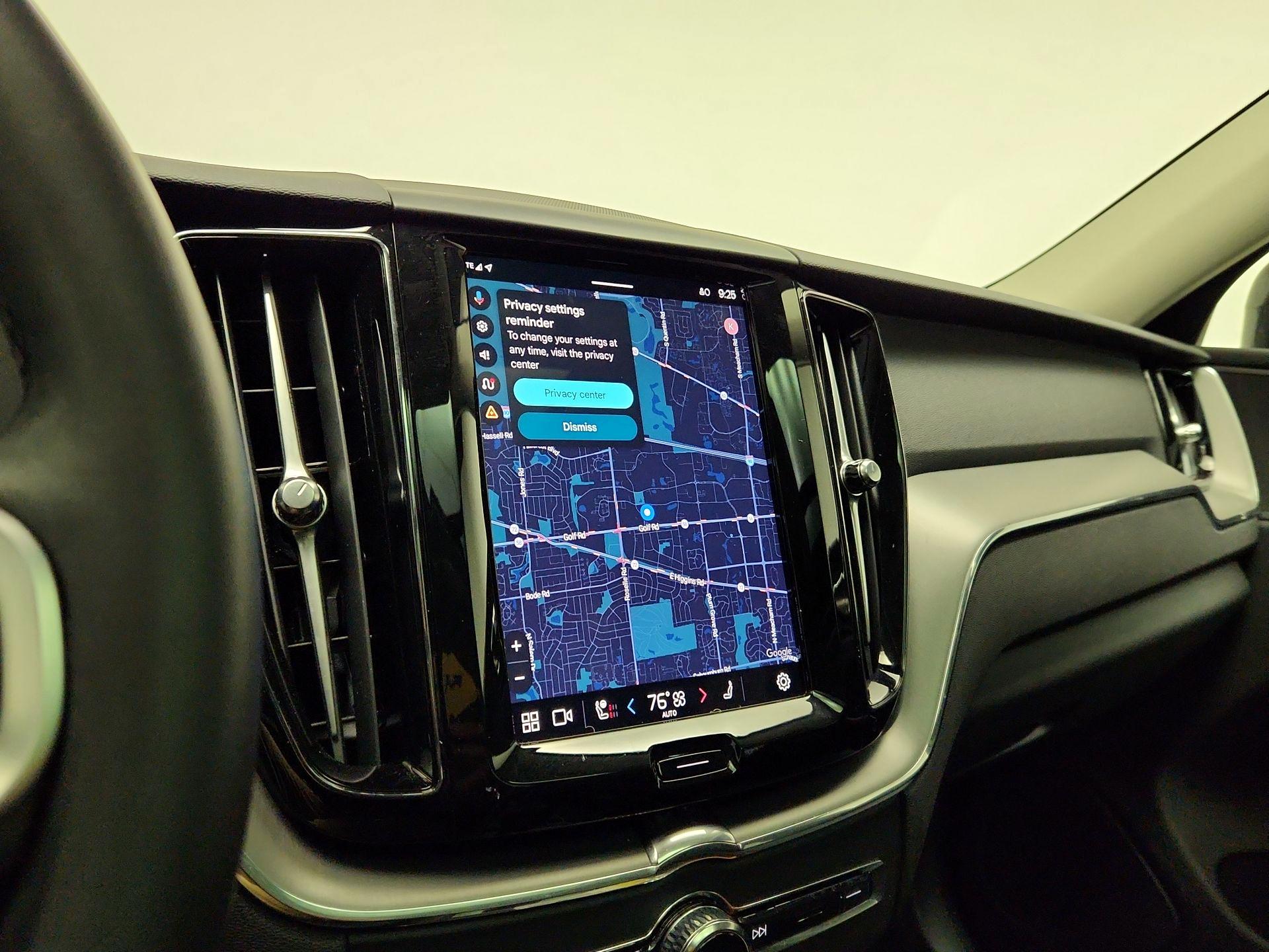 Thumbnail: 2024 Volvo XC60 - 14