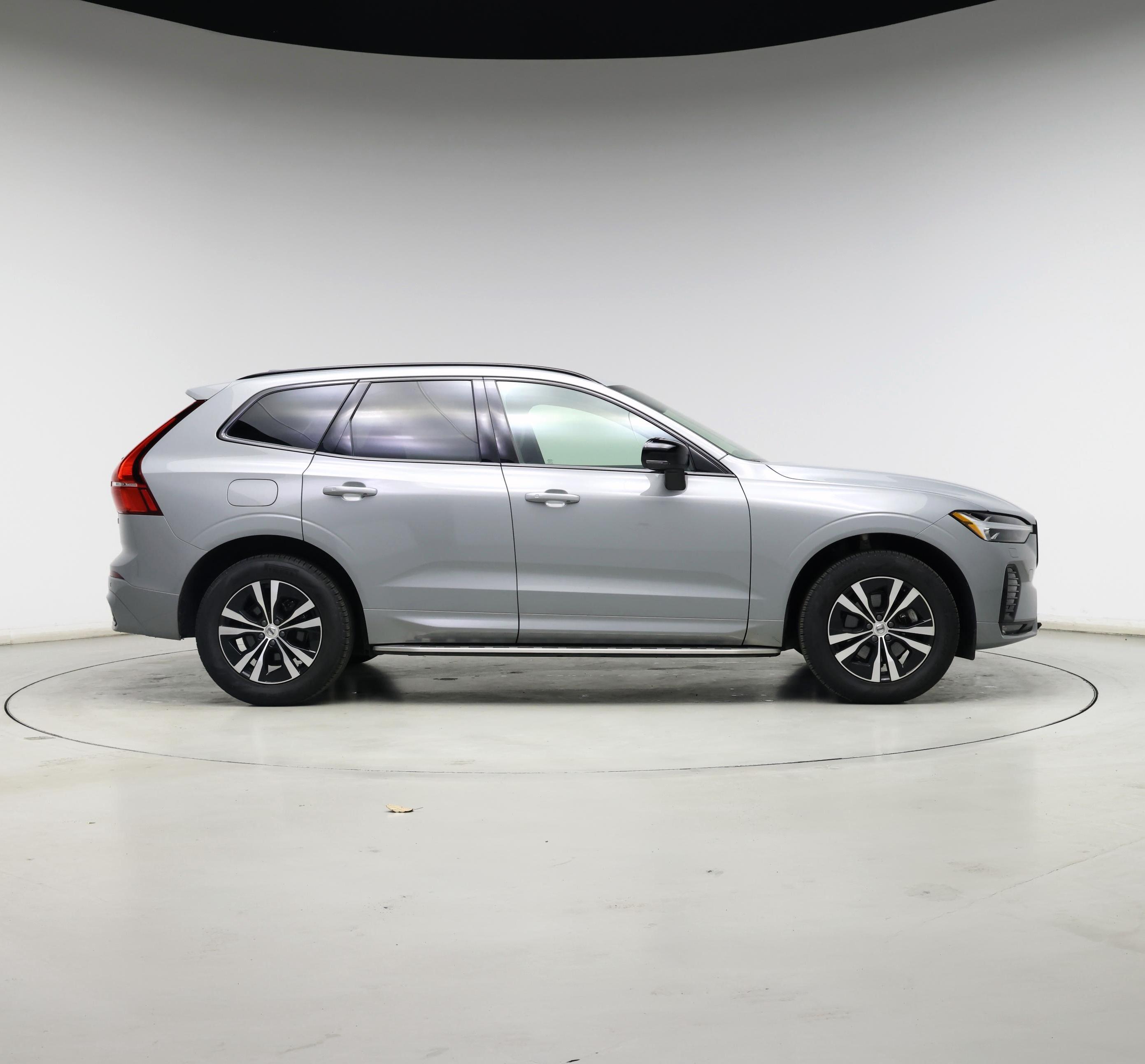 Thumbnail: 2024 Volvo XC60 - 7