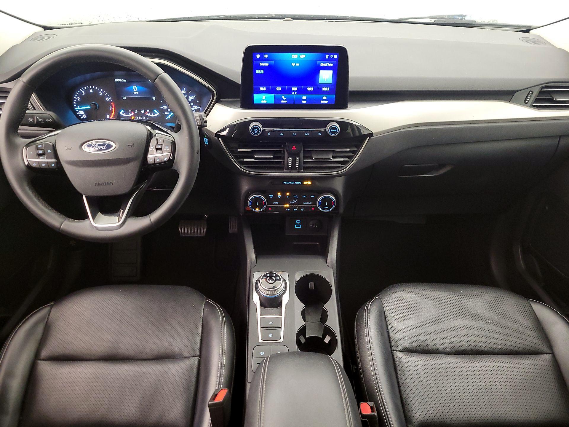 Thumbnail: 2022 Ford Escape - 9