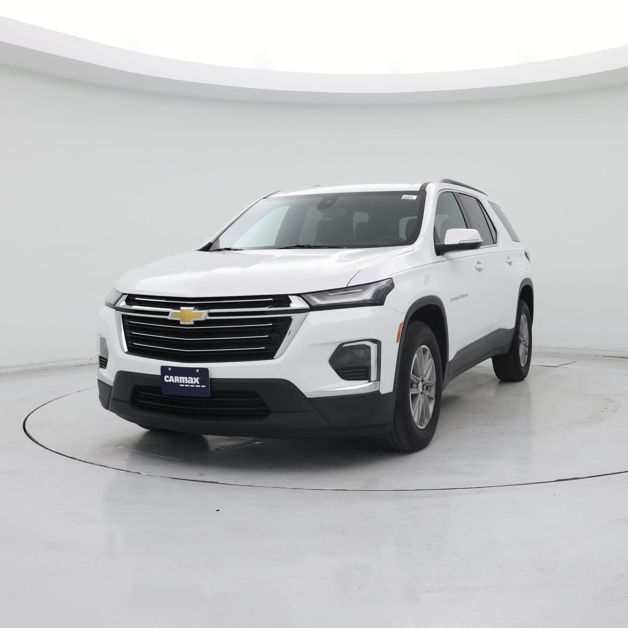 Thumbnail: 2023 Chevrolet Traverse - 4