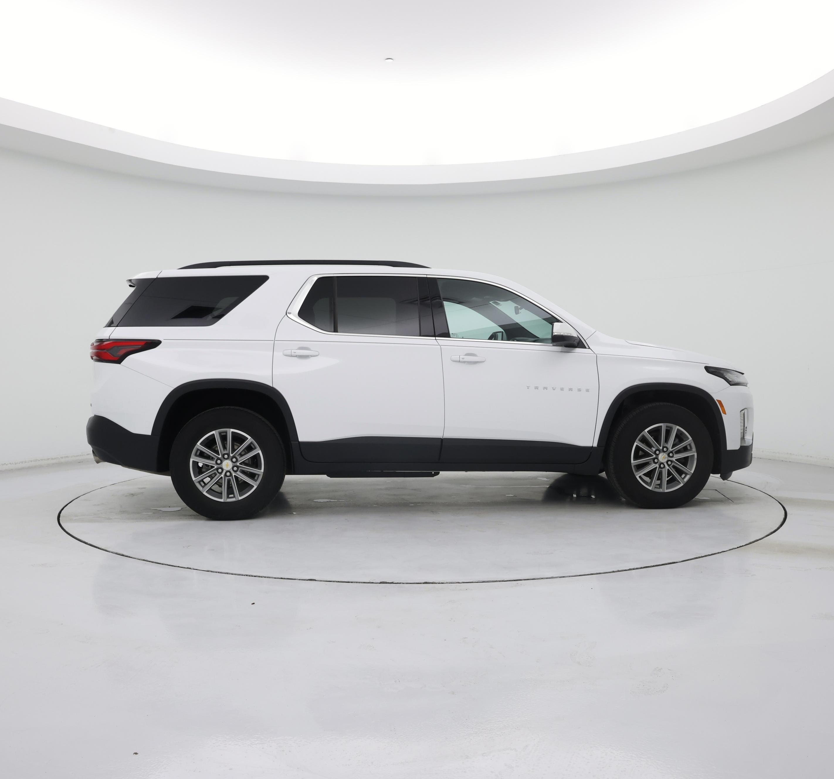 Thumbnail: 2023 Chevrolet Traverse - 7