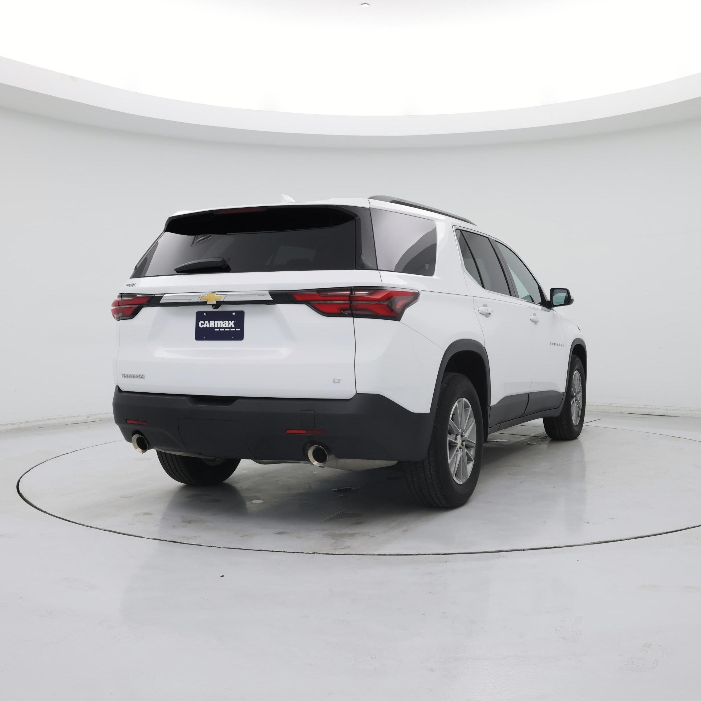 Thumbnail: 2023 Chevrolet Traverse - 8