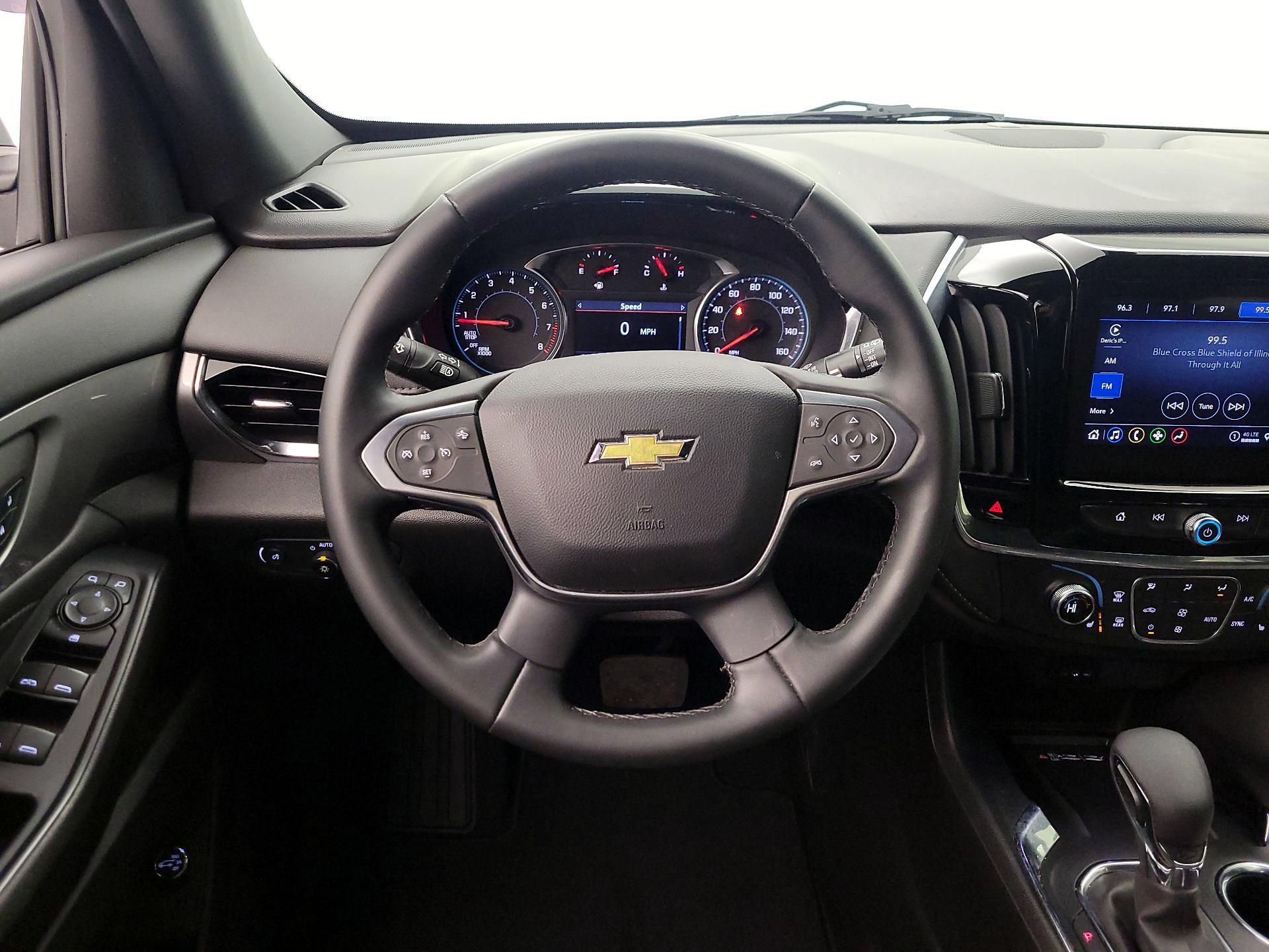 Thumbnail: 2023 Chevrolet Traverse - 10