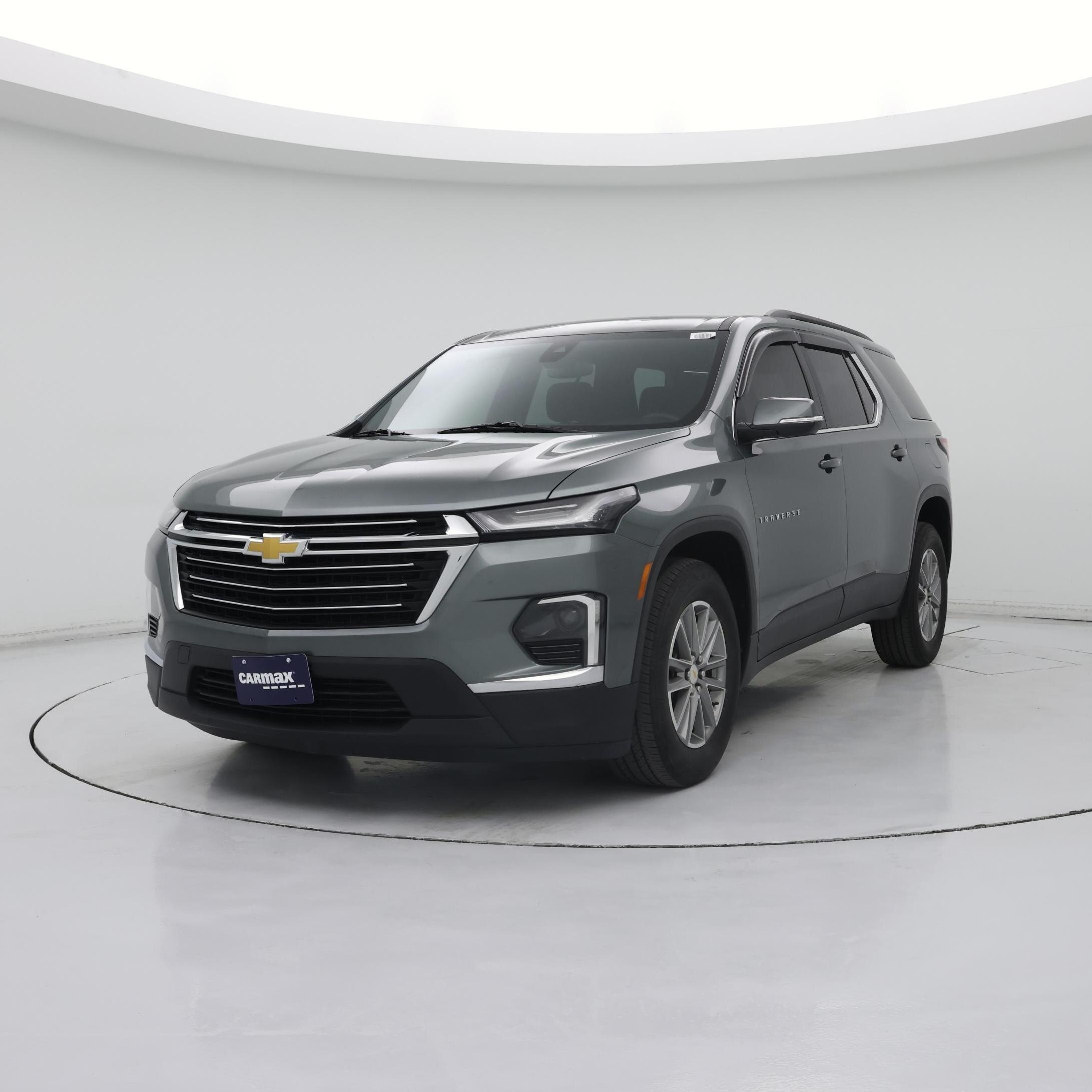 Thumbnail: 2023 Chevrolet Traverse - 4