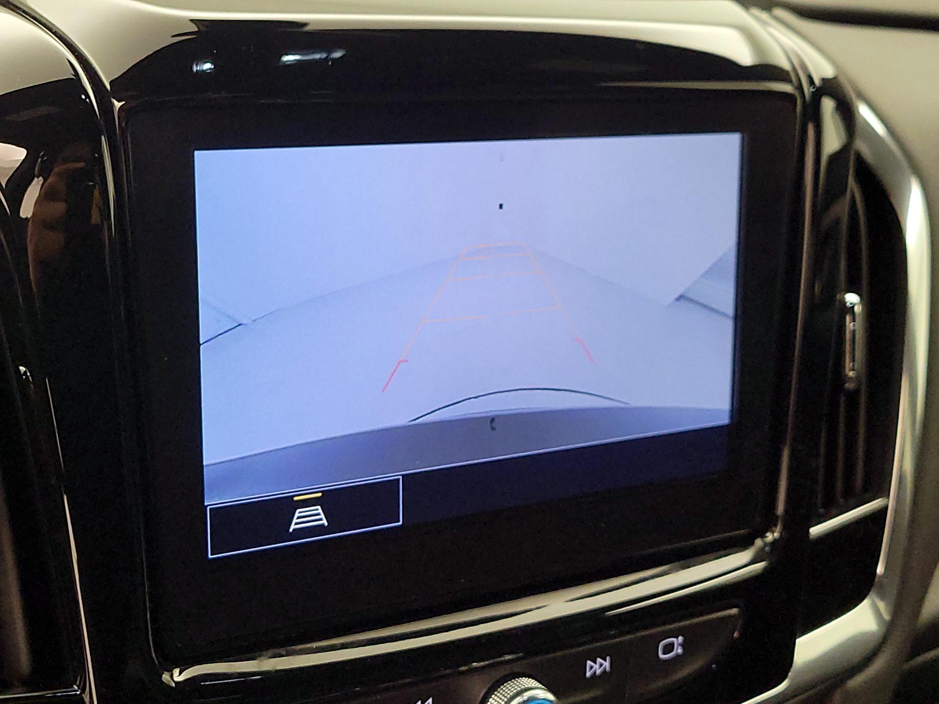 Thumbnail: 2023 Chevrolet Traverse - 14