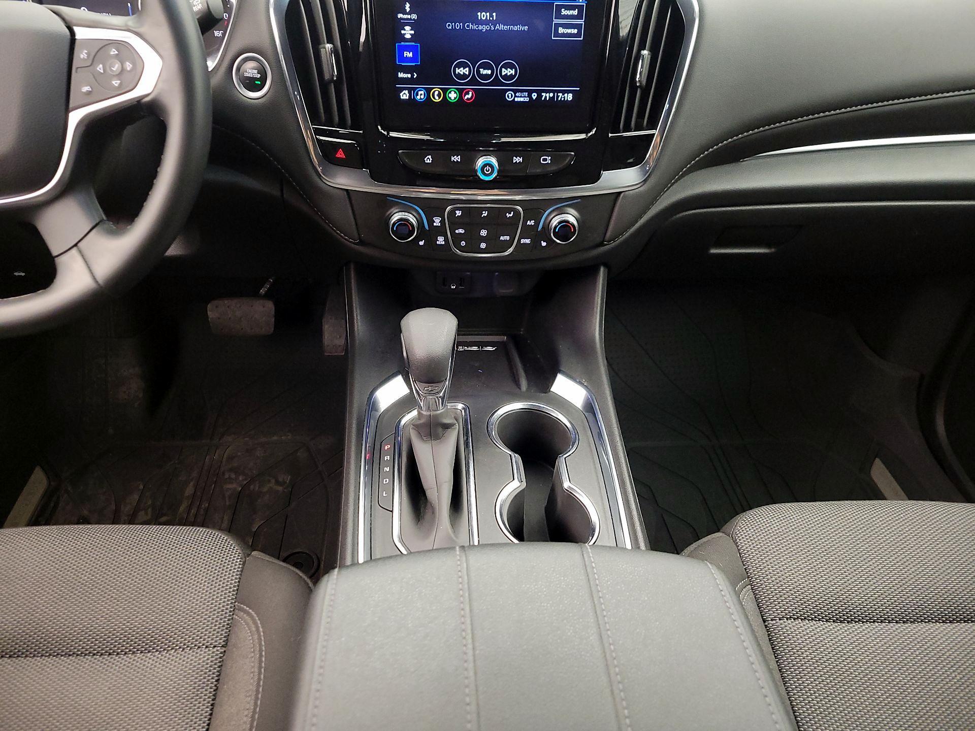 Thumbnail: 2023 Chevrolet Traverse - 17