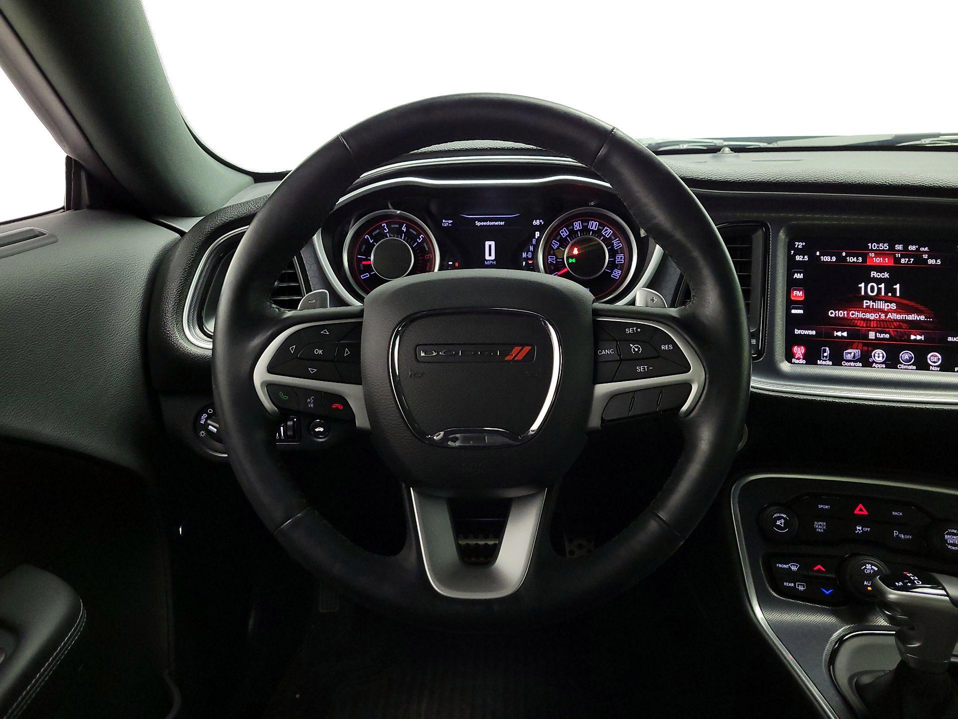 Thumbnail: 2015 Dodge Challenger - 10