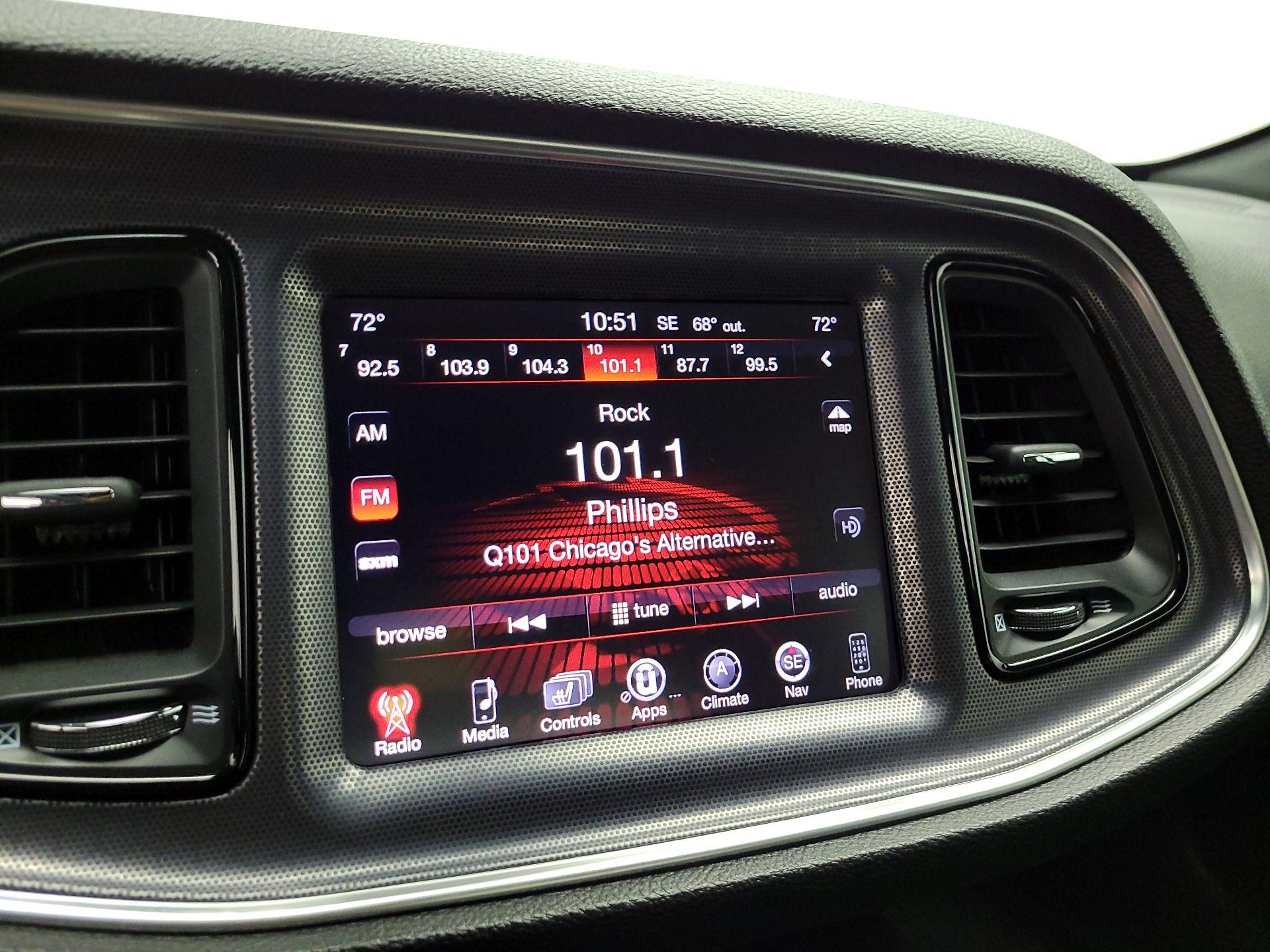 Thumbnail: 2015 Dodge Challenger - 17