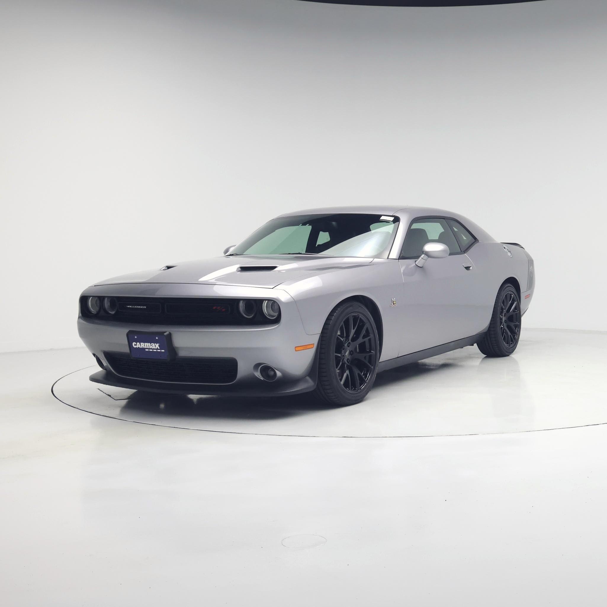 Thumbnail: 2015 Dodge Challenger - 4