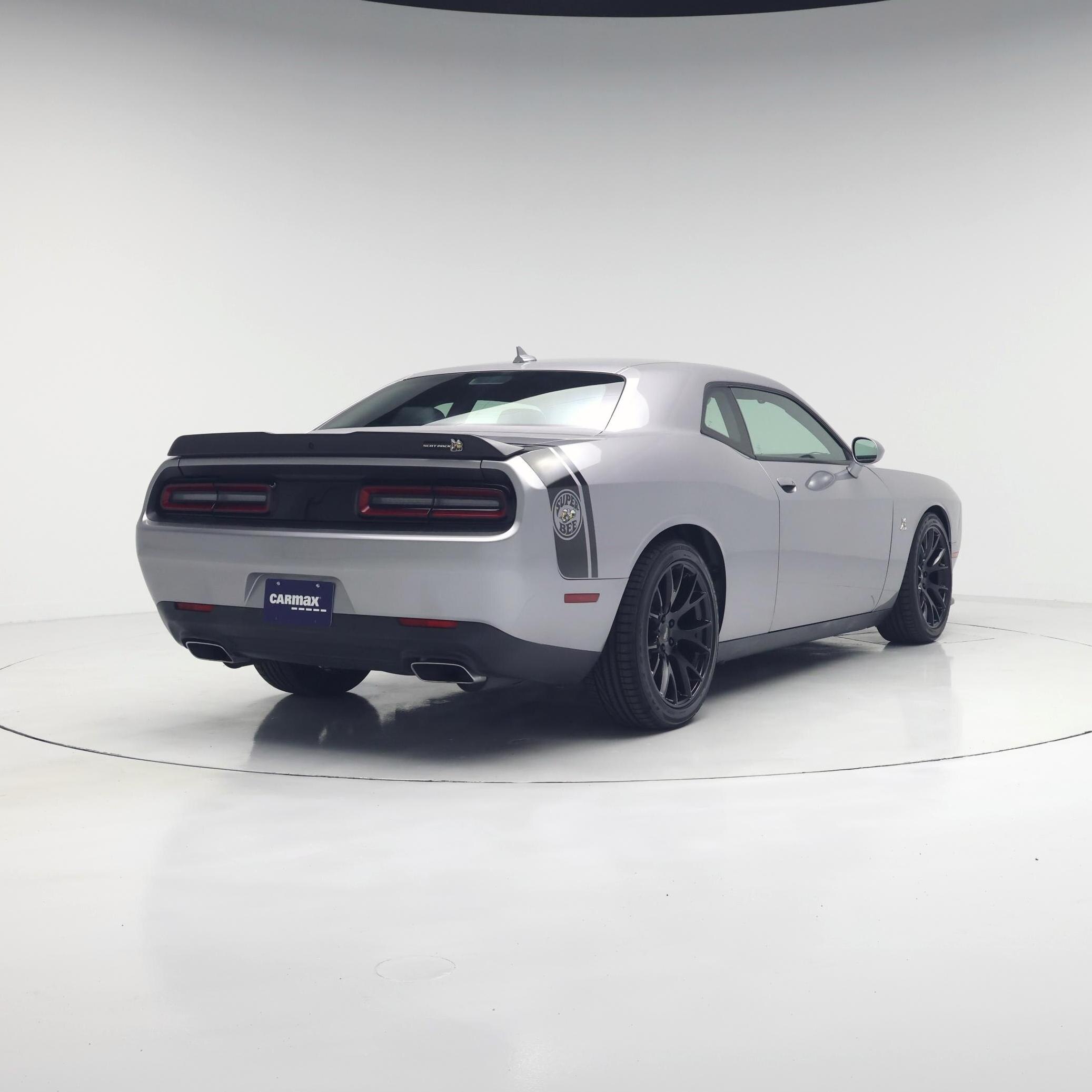 Thumbnail: 2015 Dodge Challenger - 8