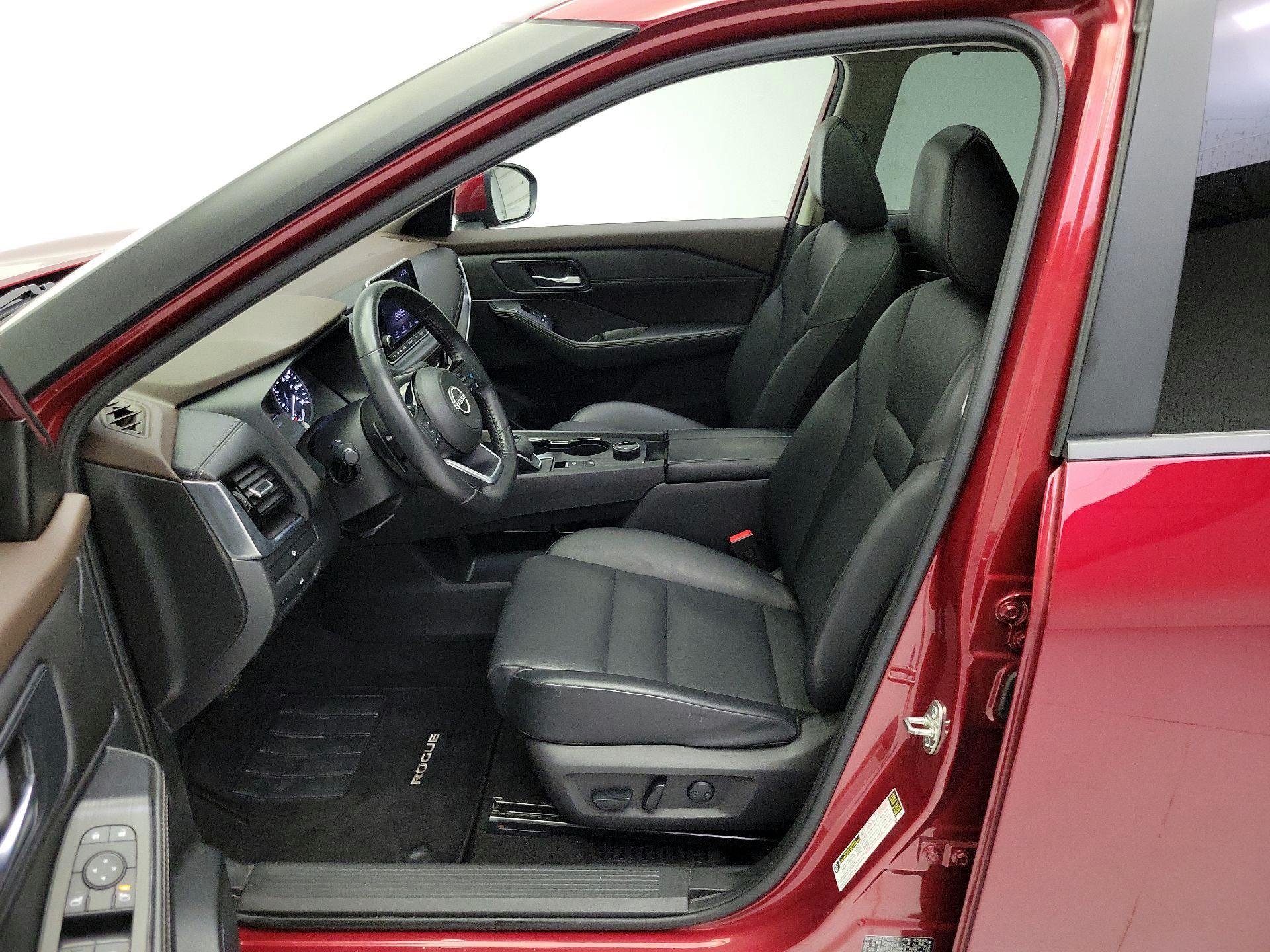 Thumbnail: 2022 Nissan Rogue - 11