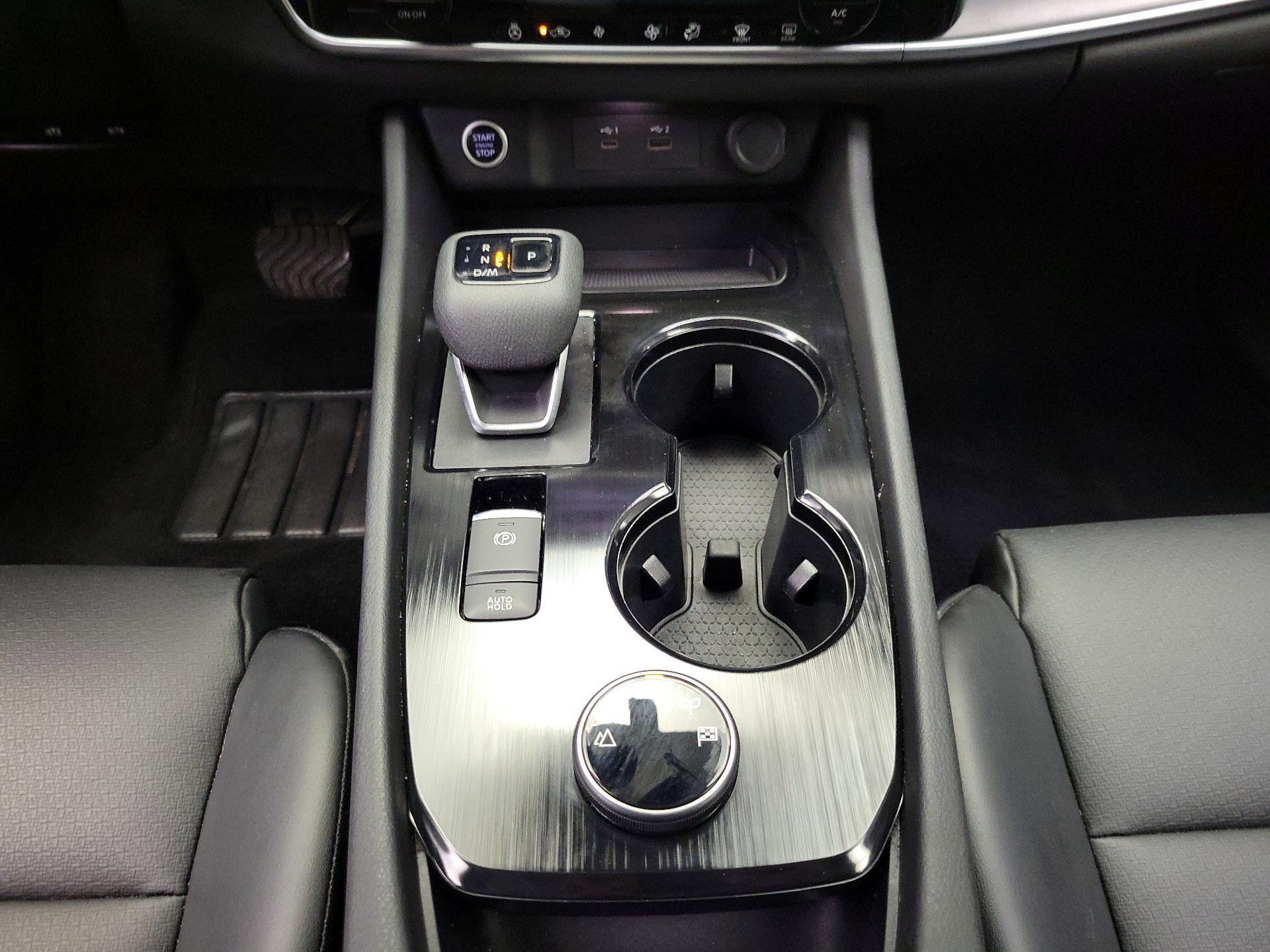 Thumbnail: 2022 Nissan Rogue - 17