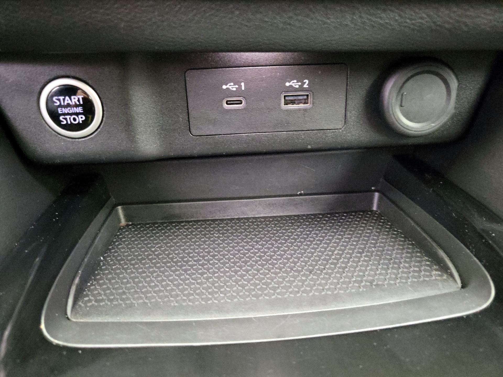 Thumbnail: 2022 Nissan Rogue - 18