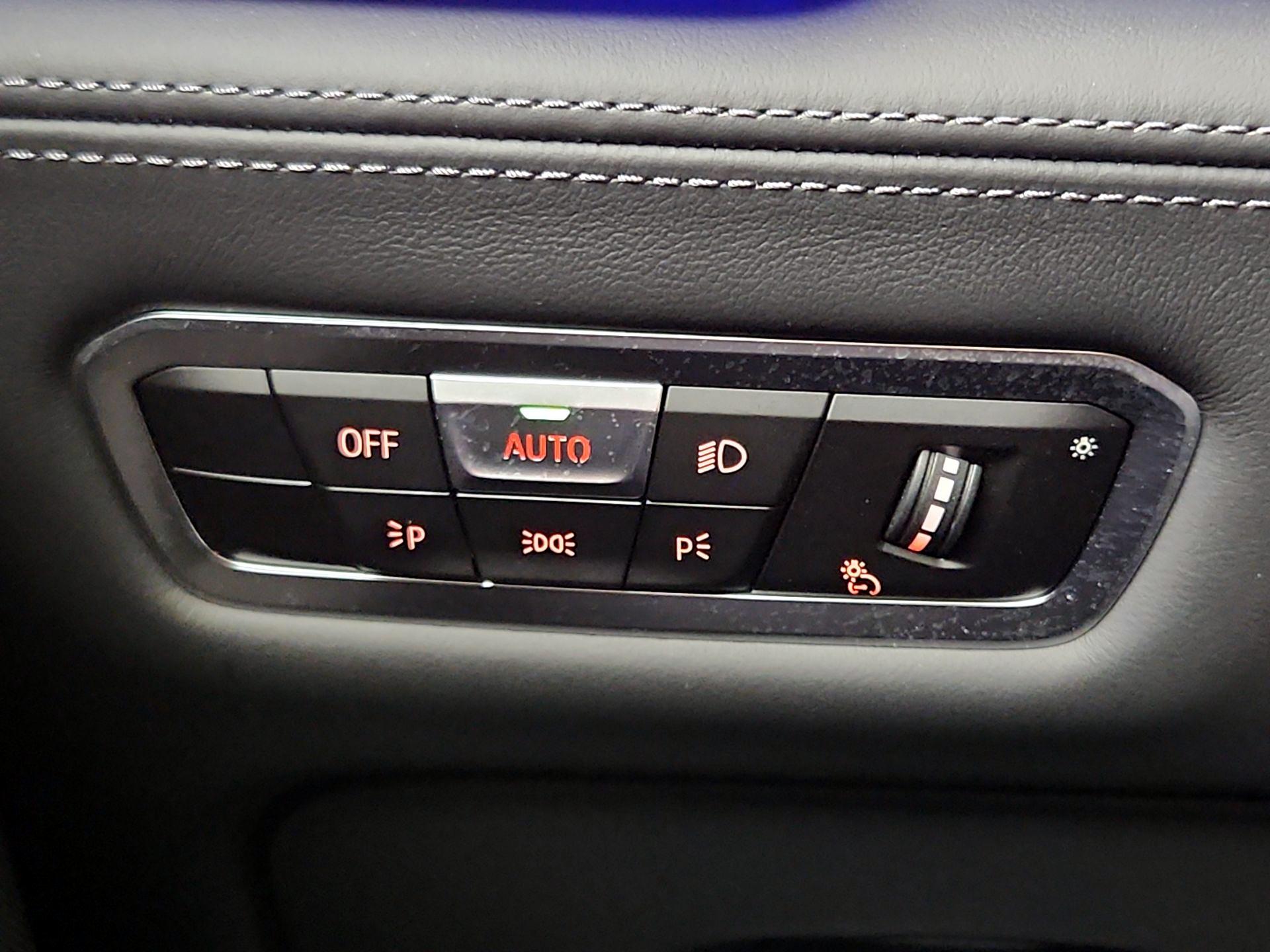 Thumbnail: 2022 BMW X5 - 13