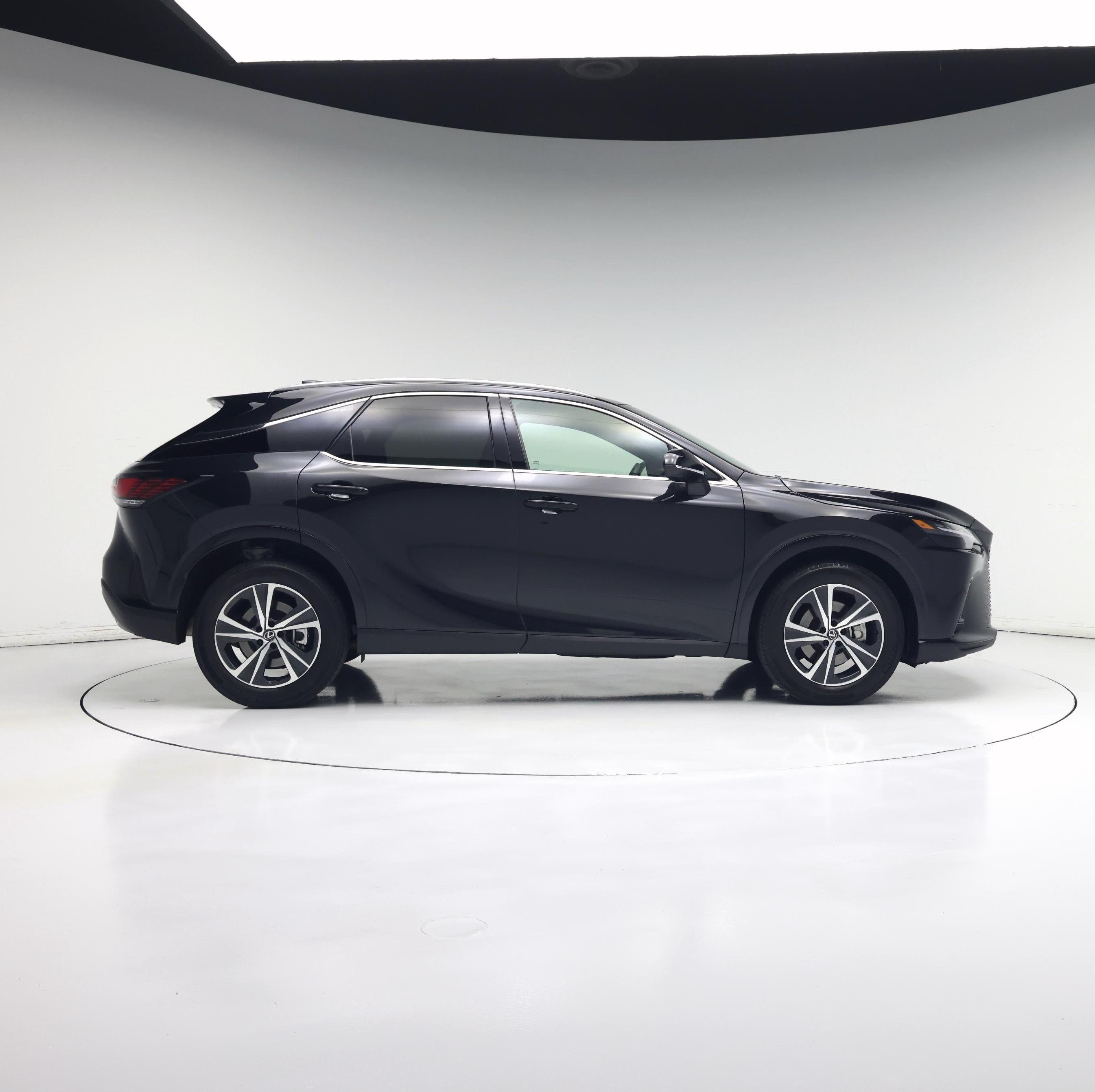 Thumbnail: 2024 Lexus RX - 7