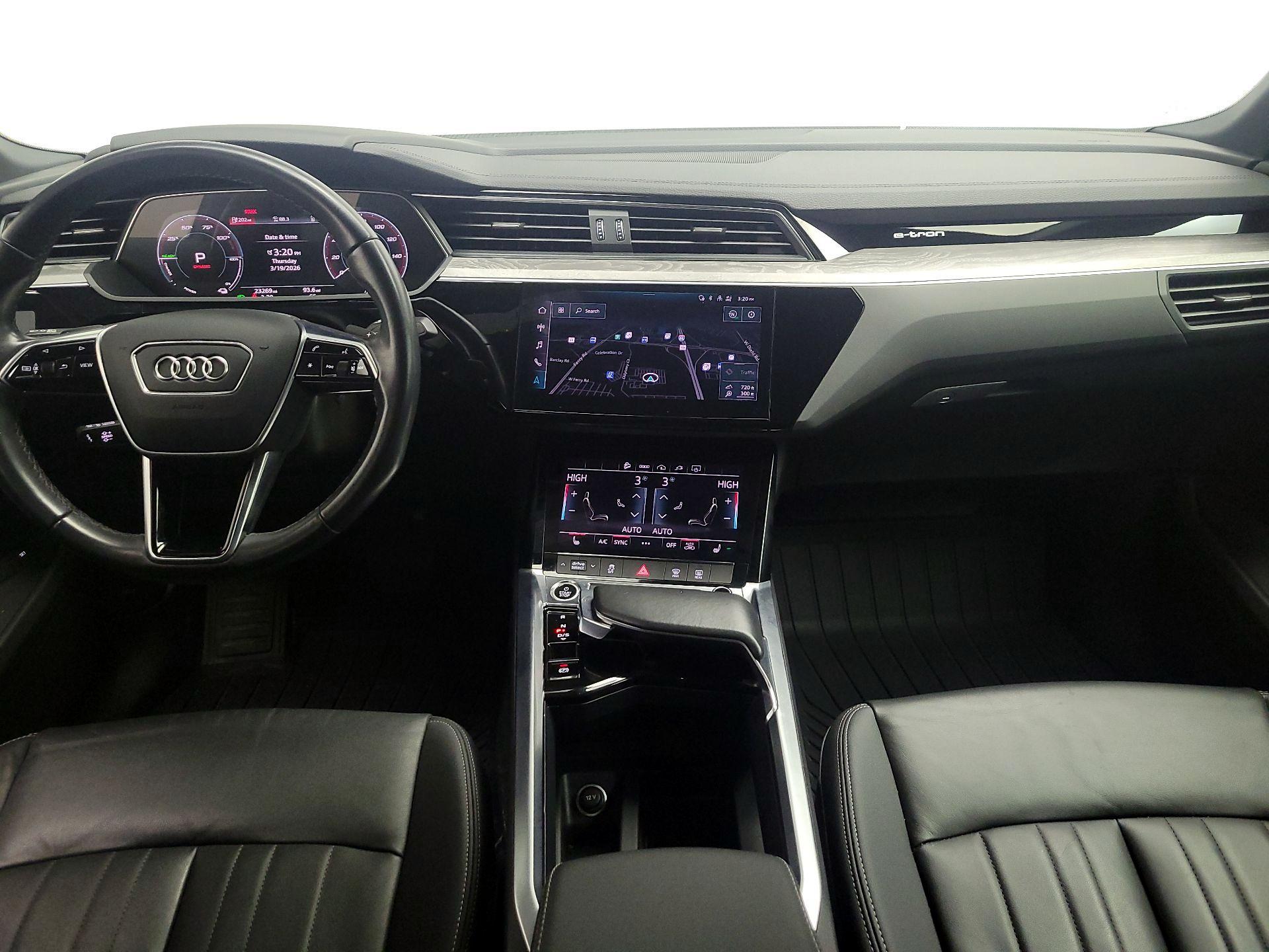 Thumbnail: 2024 Audi Q8 e-tron - 9