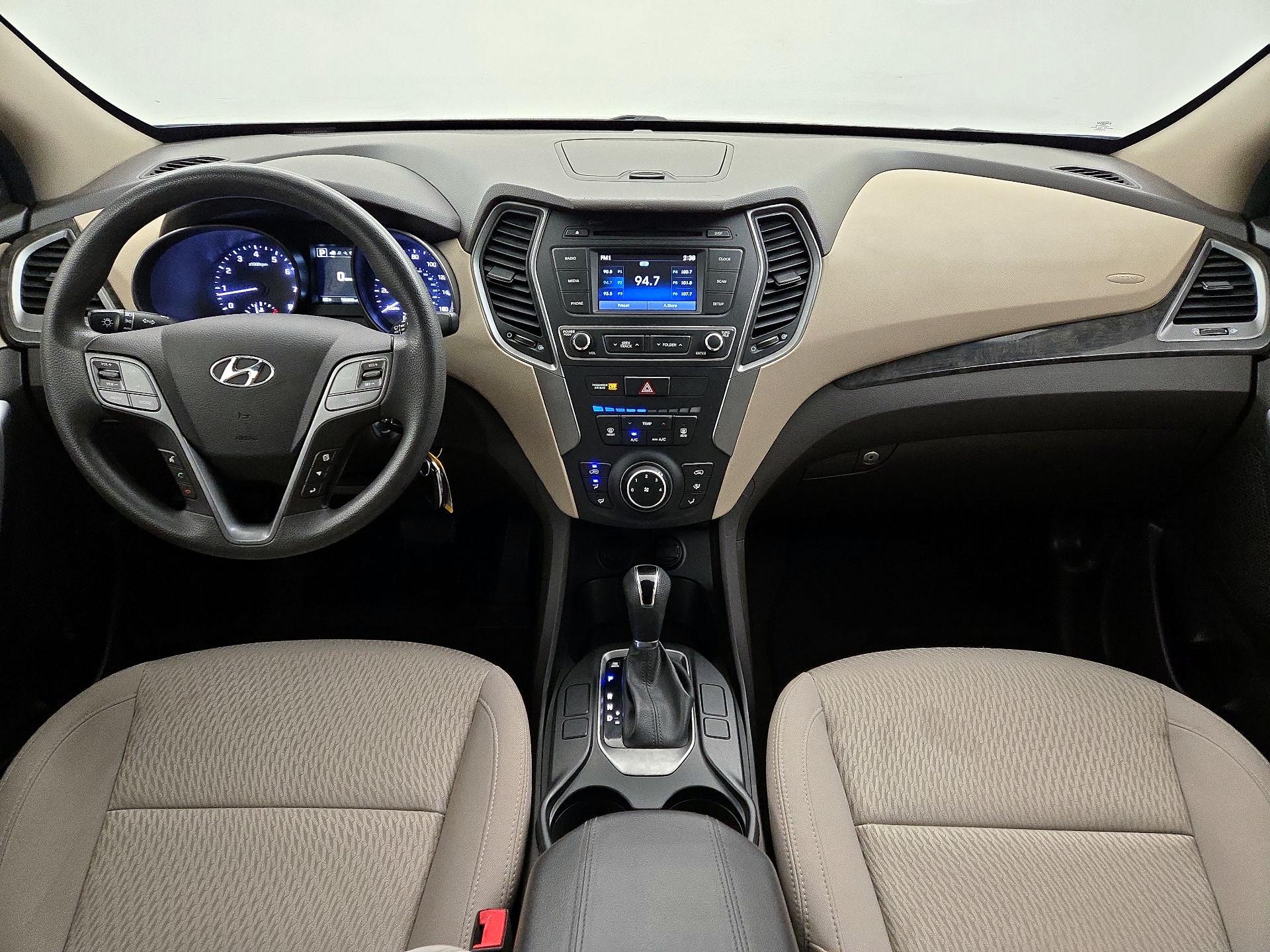 Thumbnail: 2018 Hyundai Santa Fe - 9