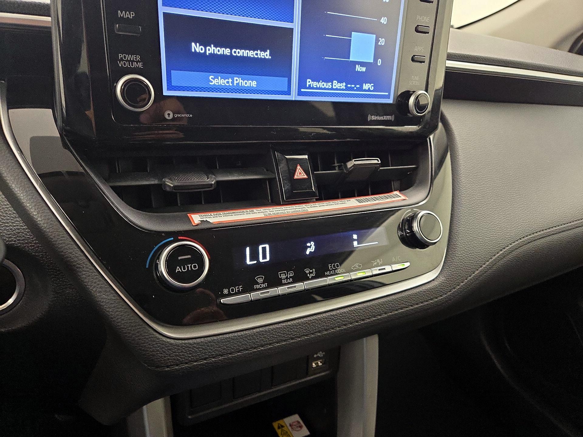 Thumbnail: 2022 Toyota Corolla Cross - 16