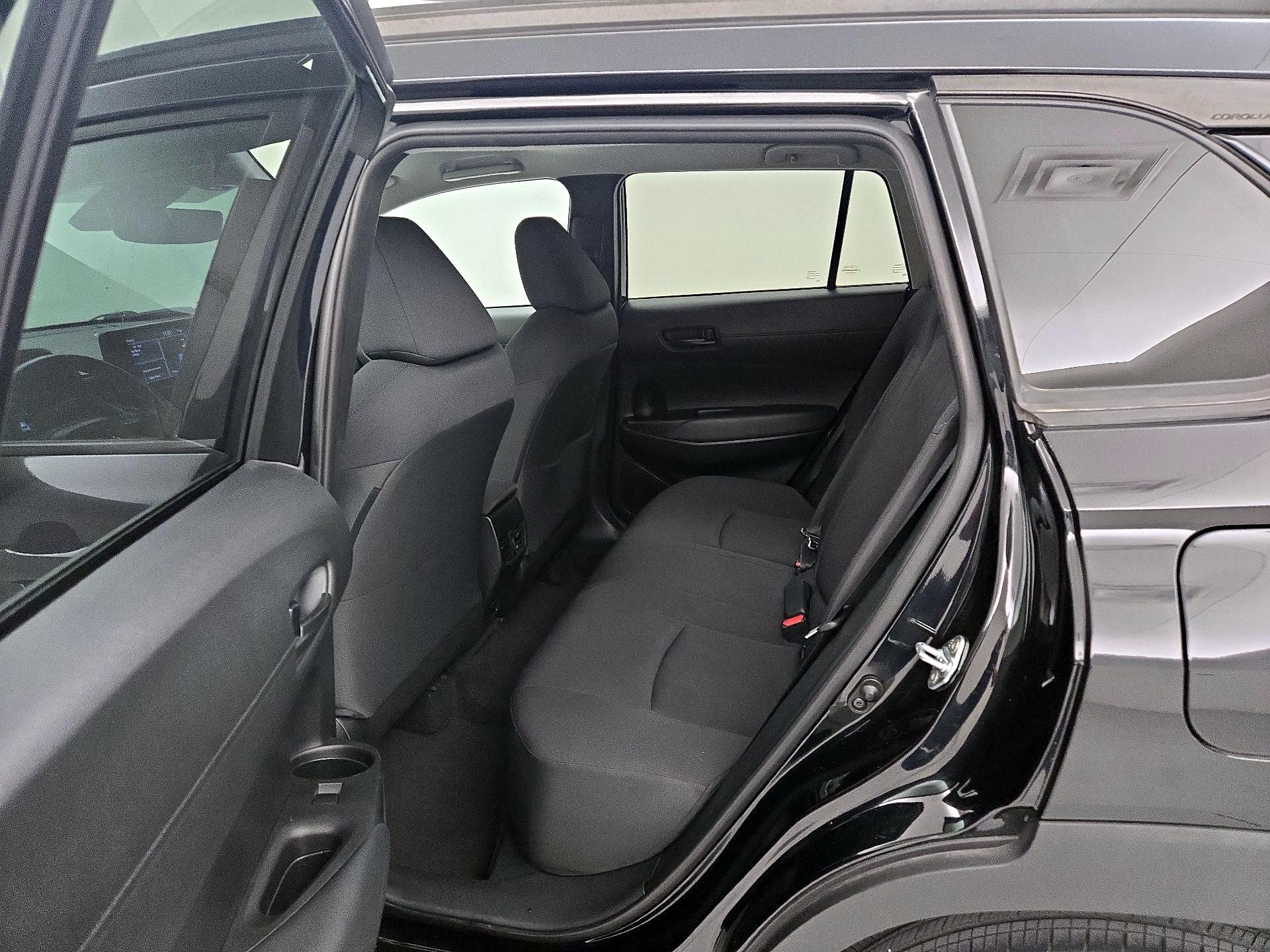 Thumbnail: 2022 Toyota Corolla Cross - 19