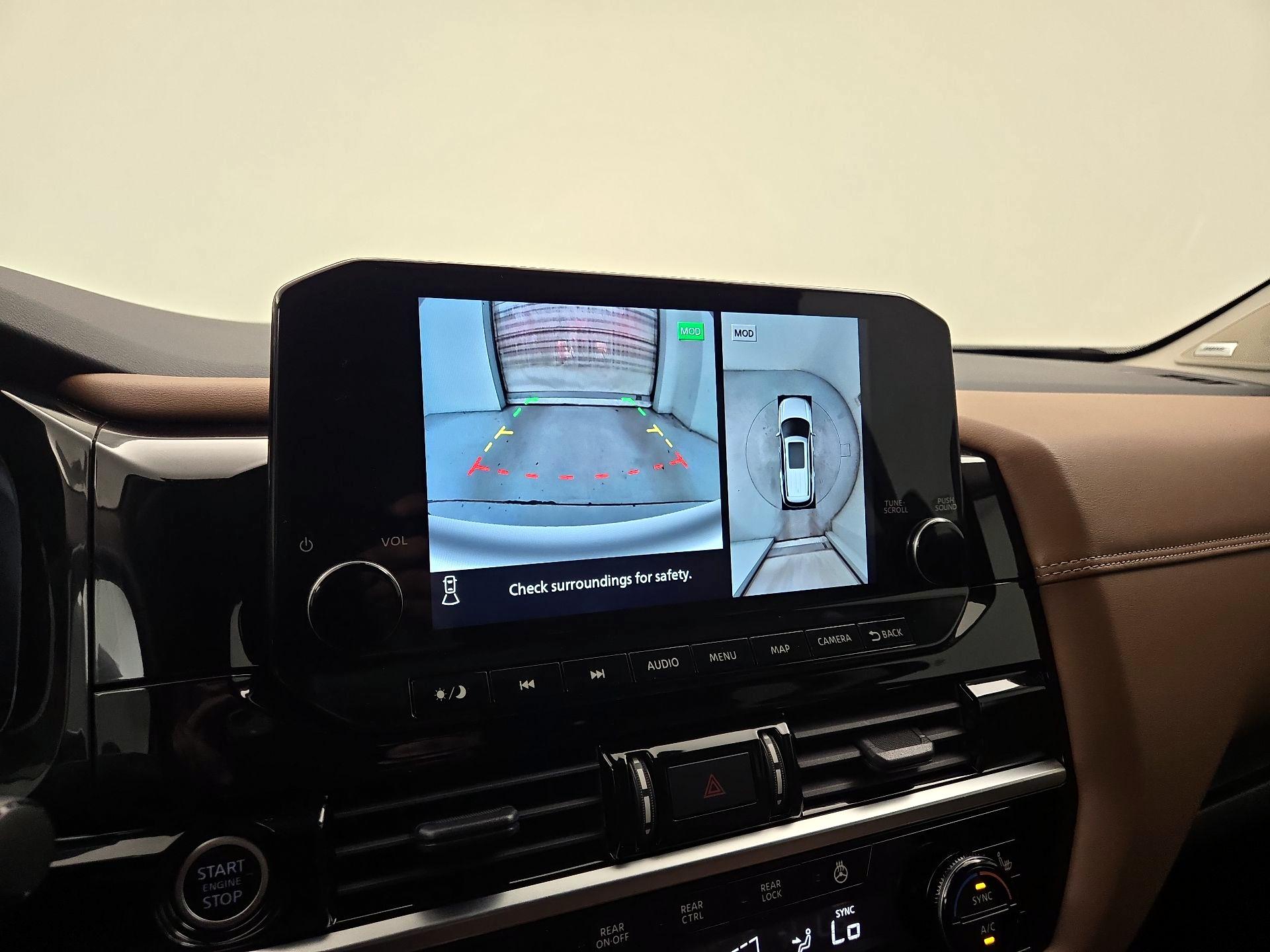 Thumbnail: 2023 Nissan Pathfinder - 15