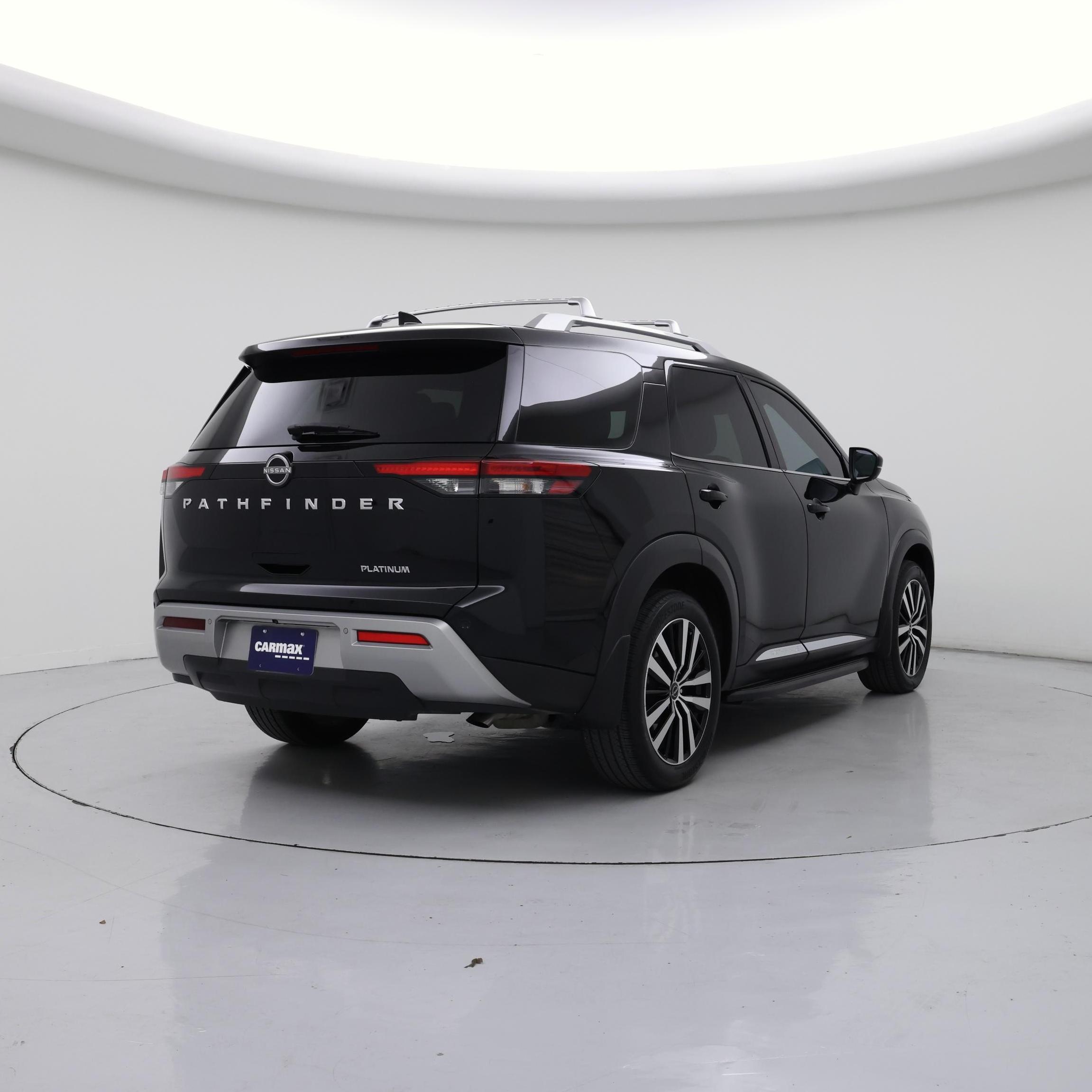 Thumbnail: 2023 Nissan Pathfinder - 8