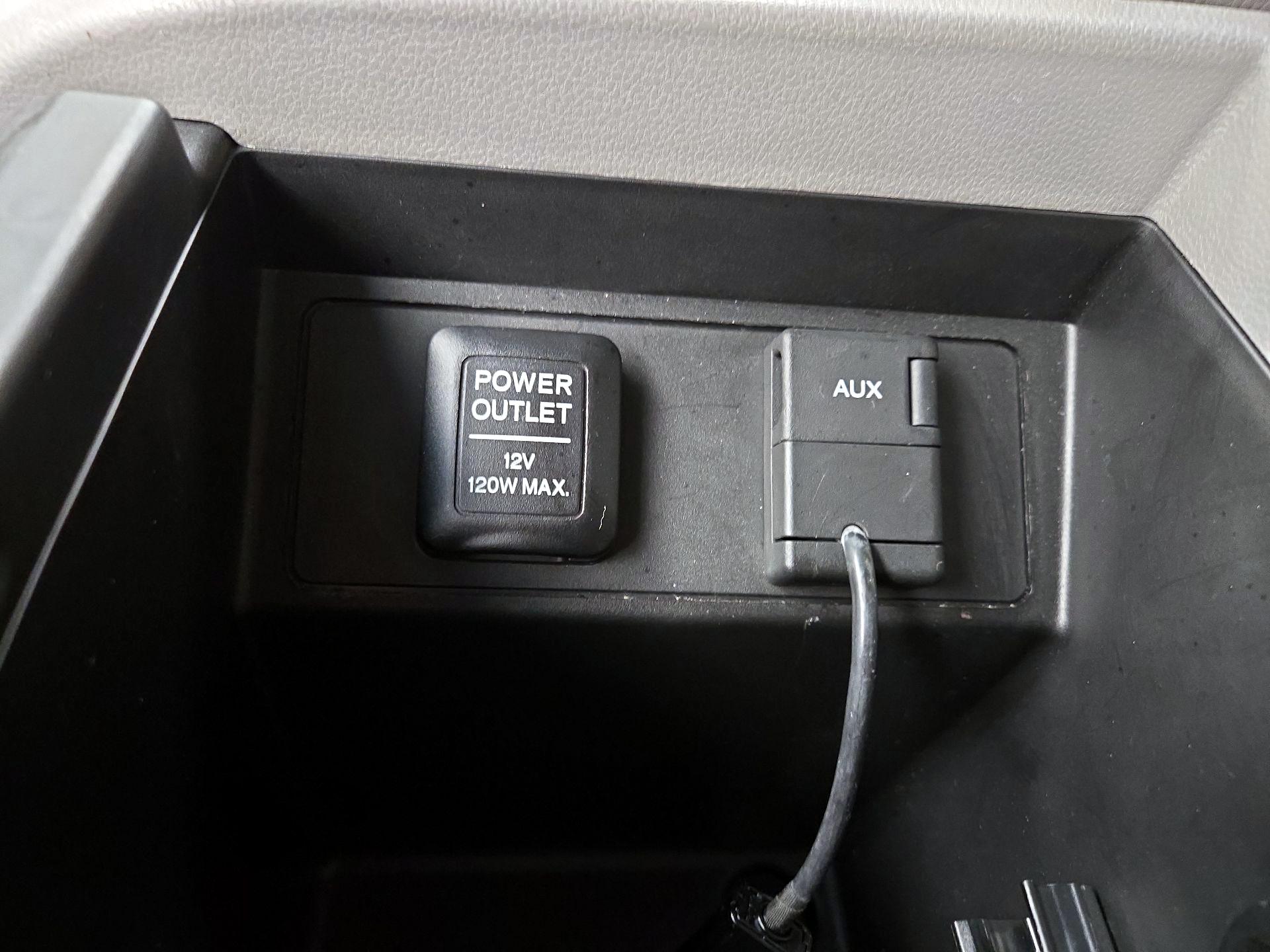 Thumbnail: 2015 Honda Pilot - 18