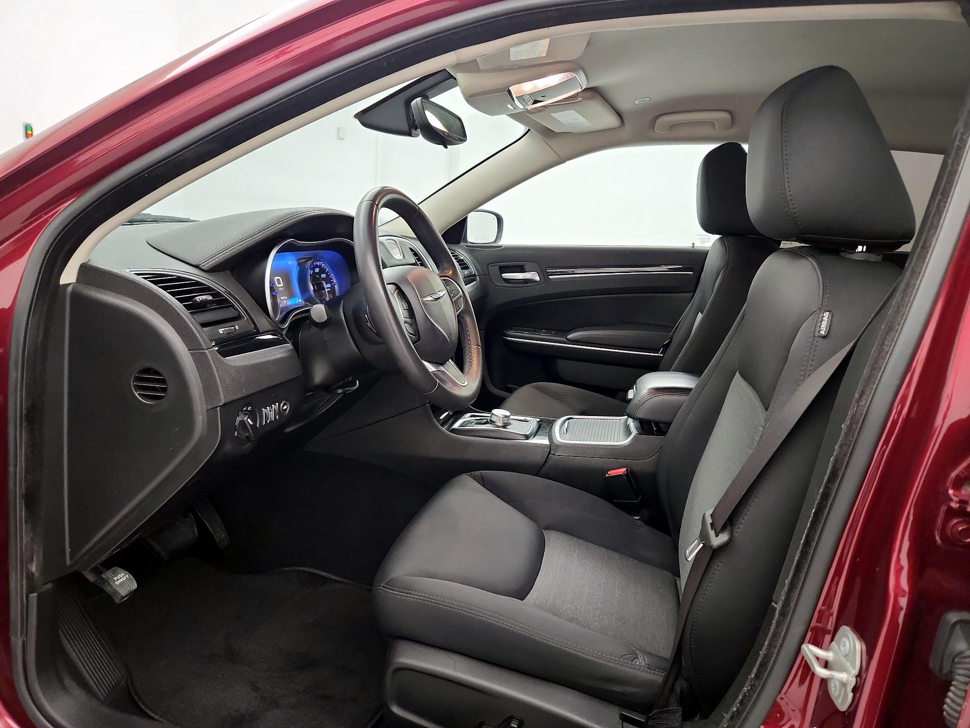 Thumbnail: 2023 Chrysler 300 - 11