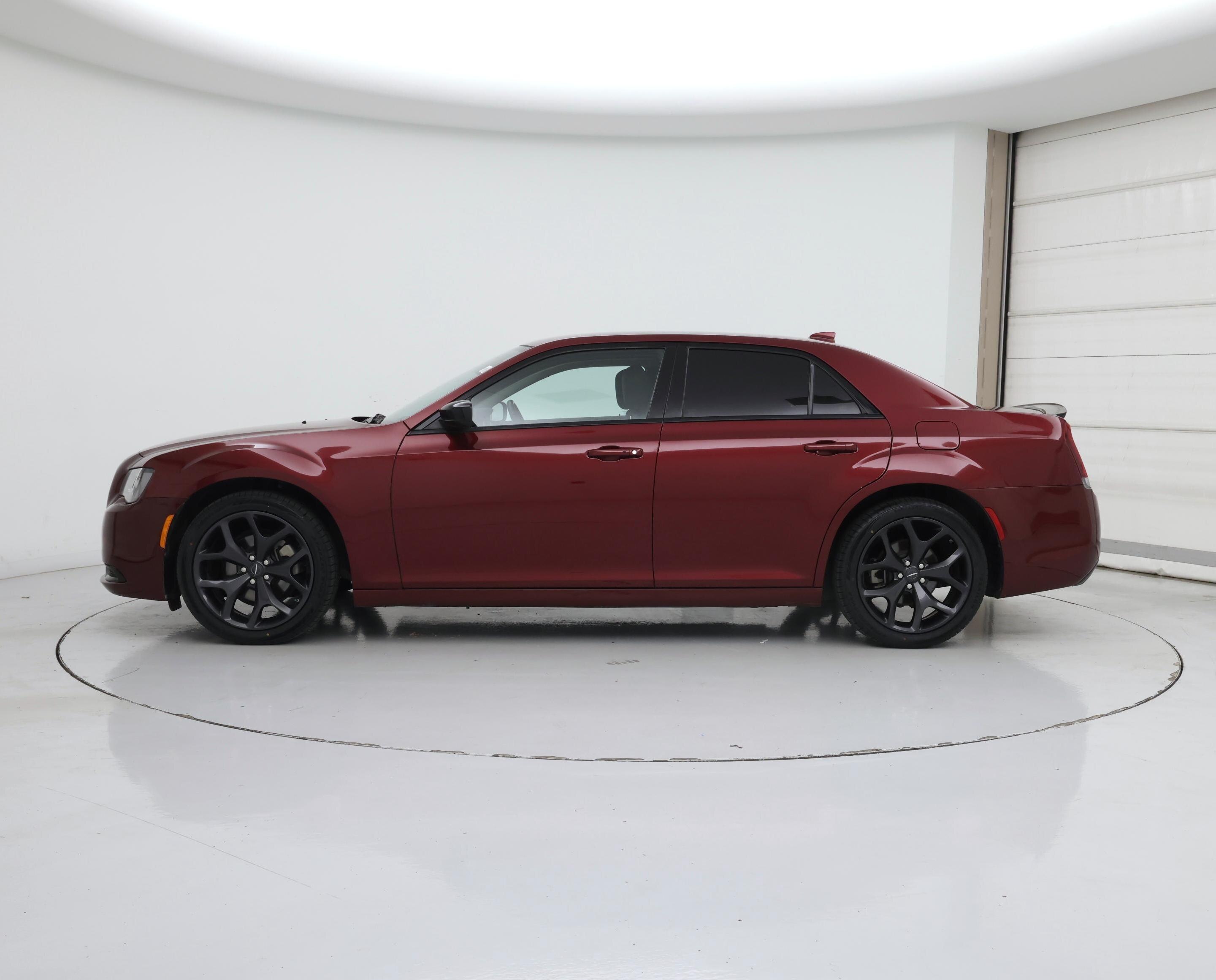 Thumbnail: 2023 Chrysler 300 - 3