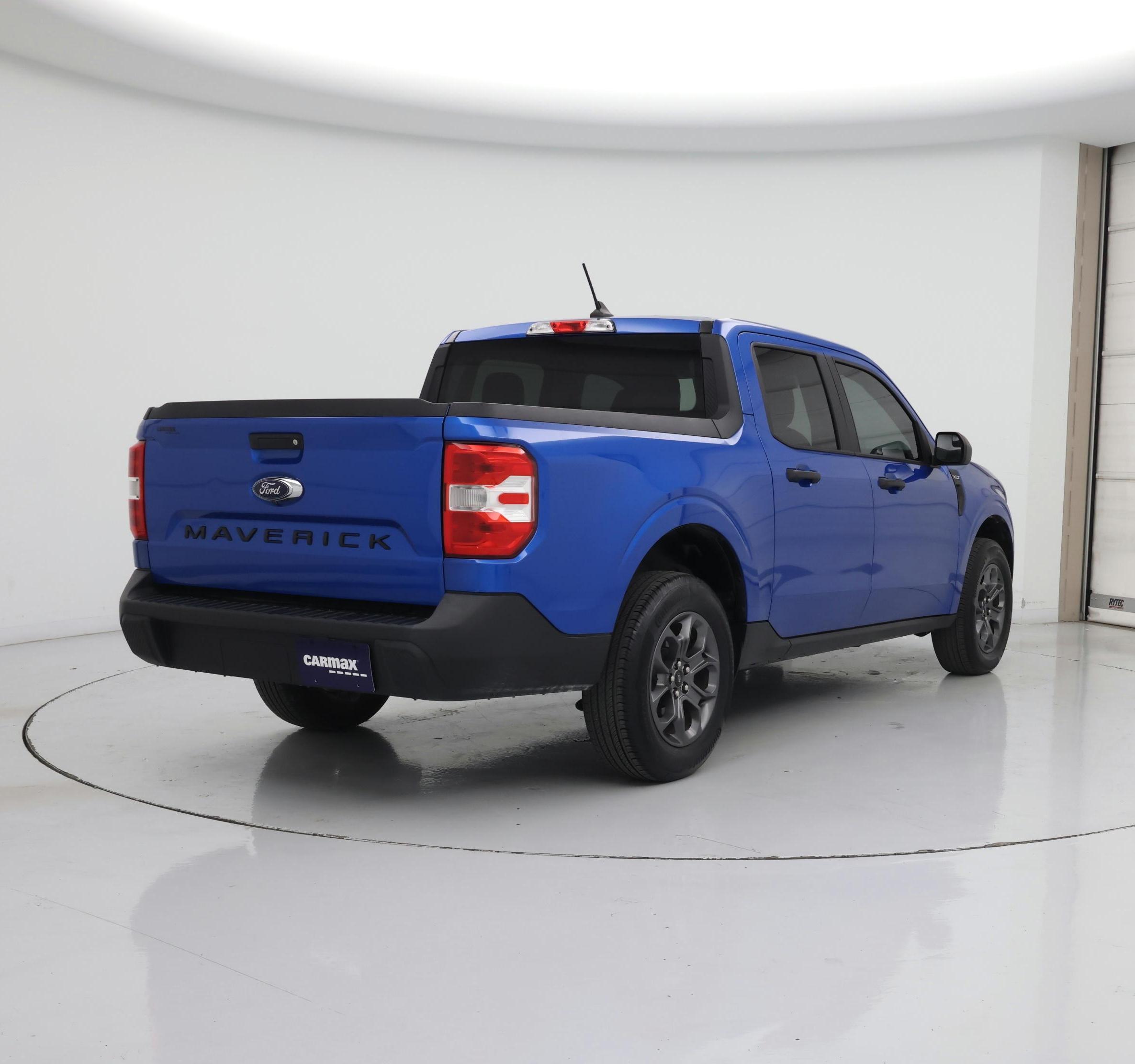 Thumbnail: 2022 Ford Maverick - 8