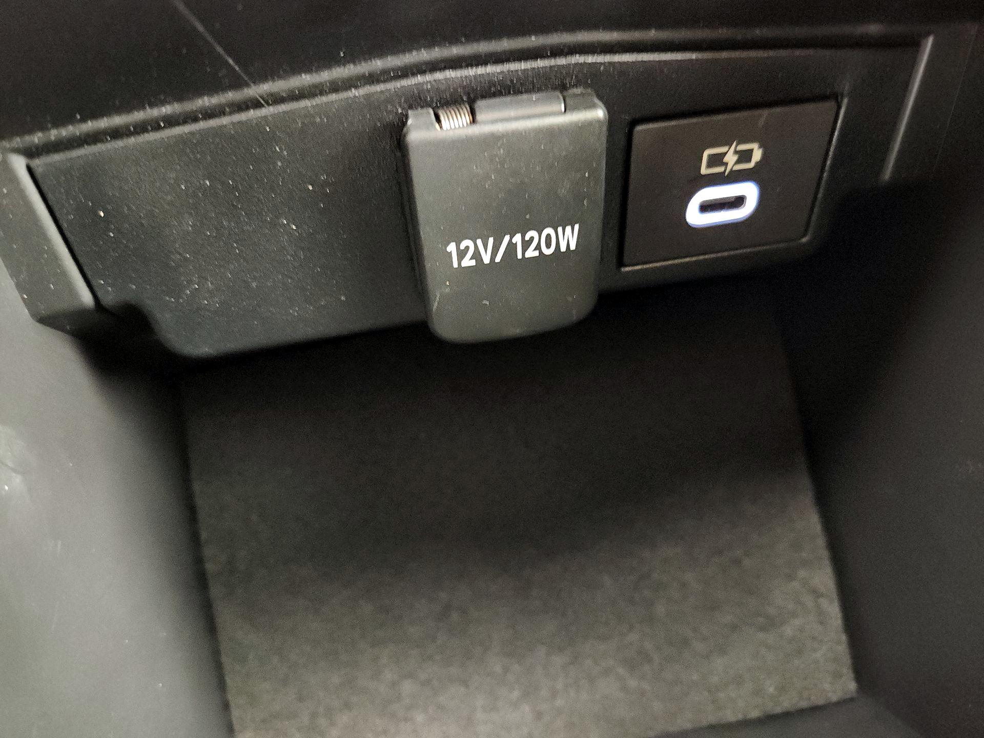 Thumbnail: 2024 Toyota Corolla - 18