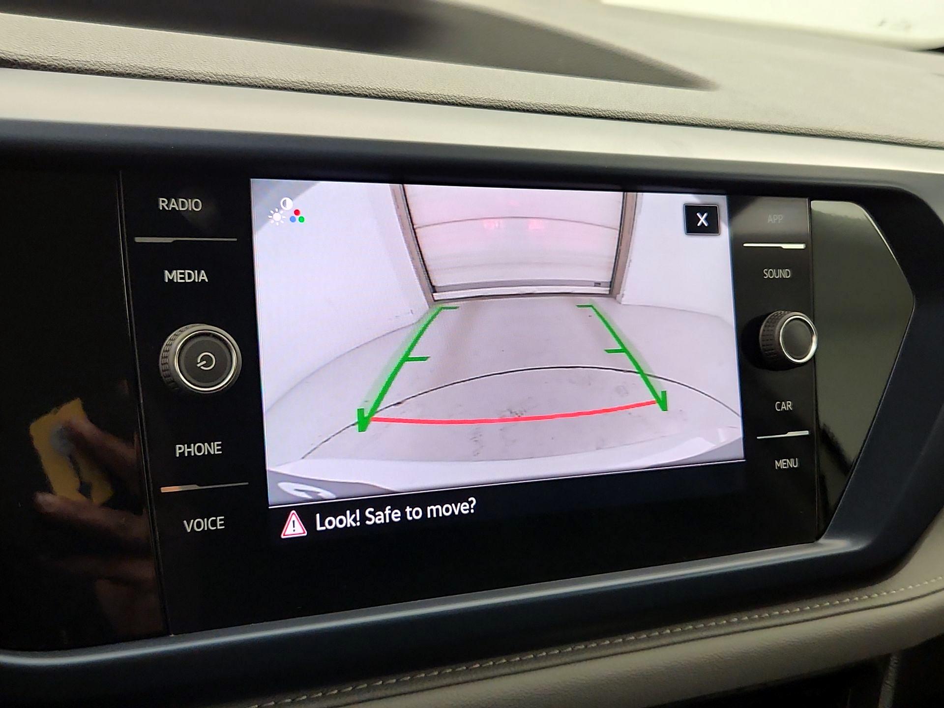 Thumbnail: 2024 Volkswagen Taos - 14