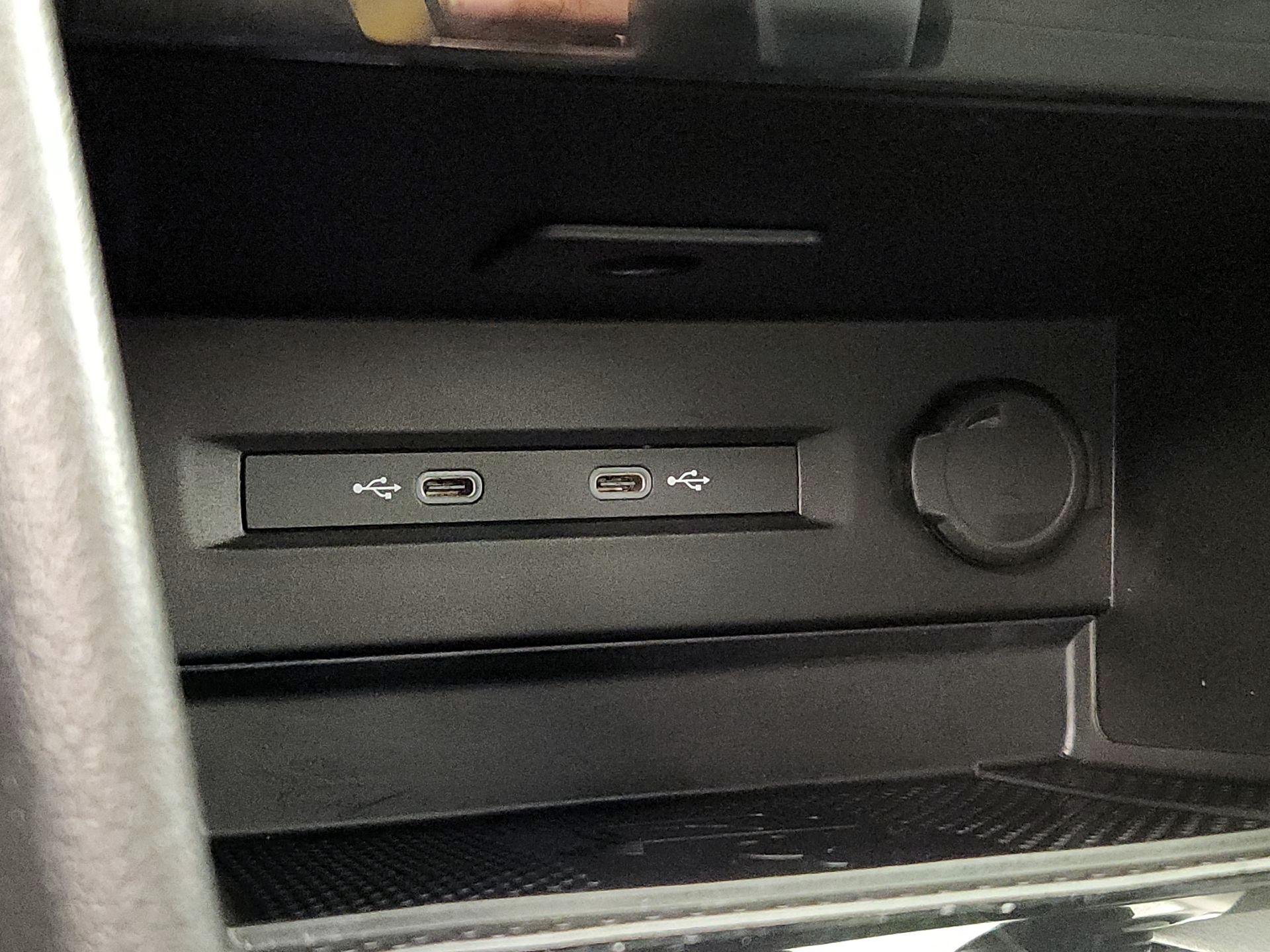 Thumbnail: 2024 Volkswagen Taos - 18