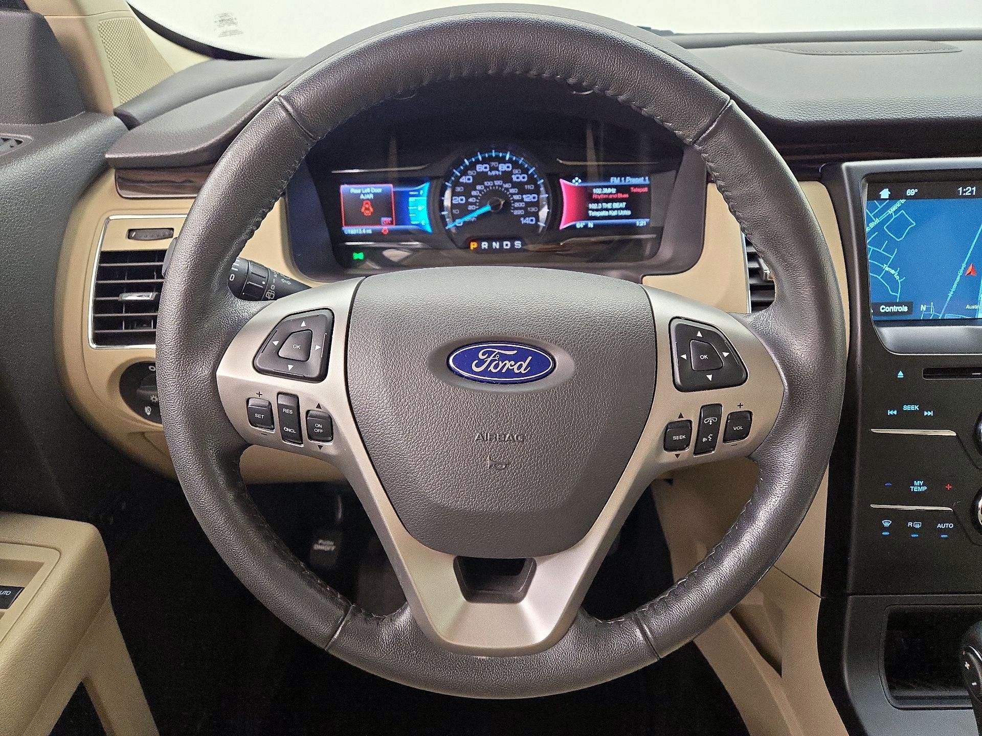 Thumbnail: 2018 Ford Flex - 10