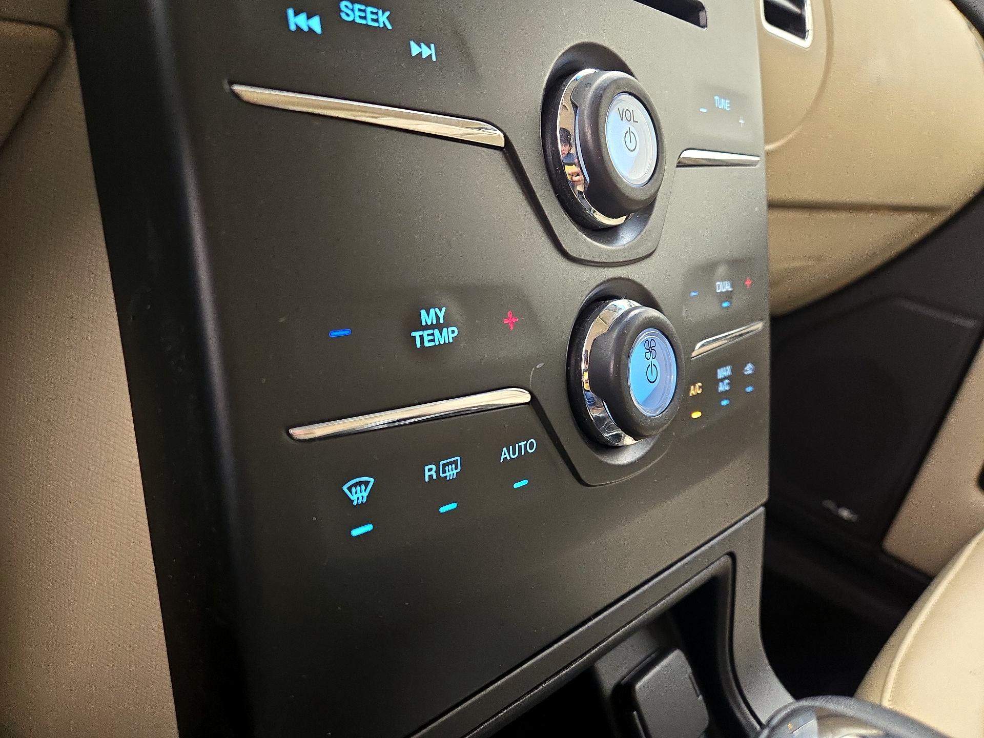 Thumbnail: 2018 Ford Flex - 17